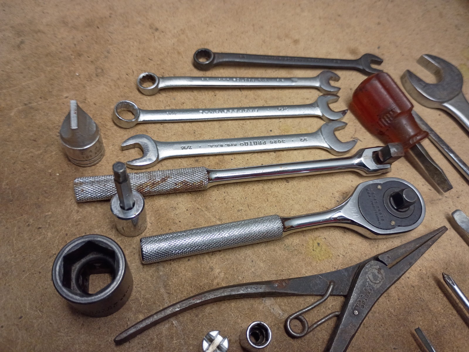 MIX LOT OF 25 PROTO TOOLS.