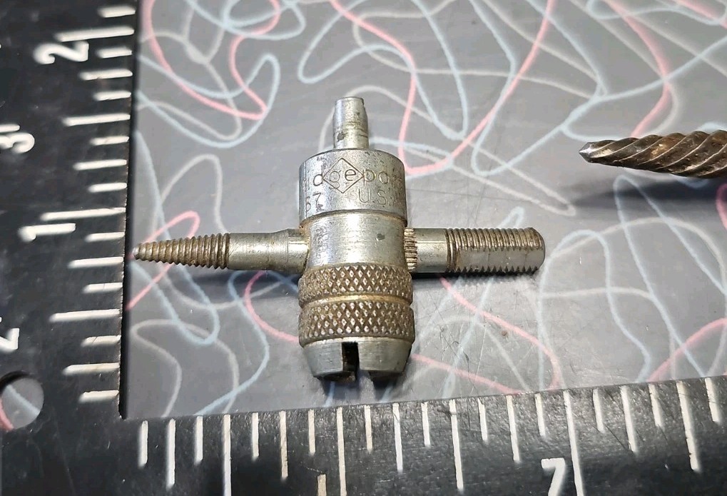 VTG Pocket 4 Way Tool Tire Valve Stem Core Puller Install Tube Repair AC Set Lot