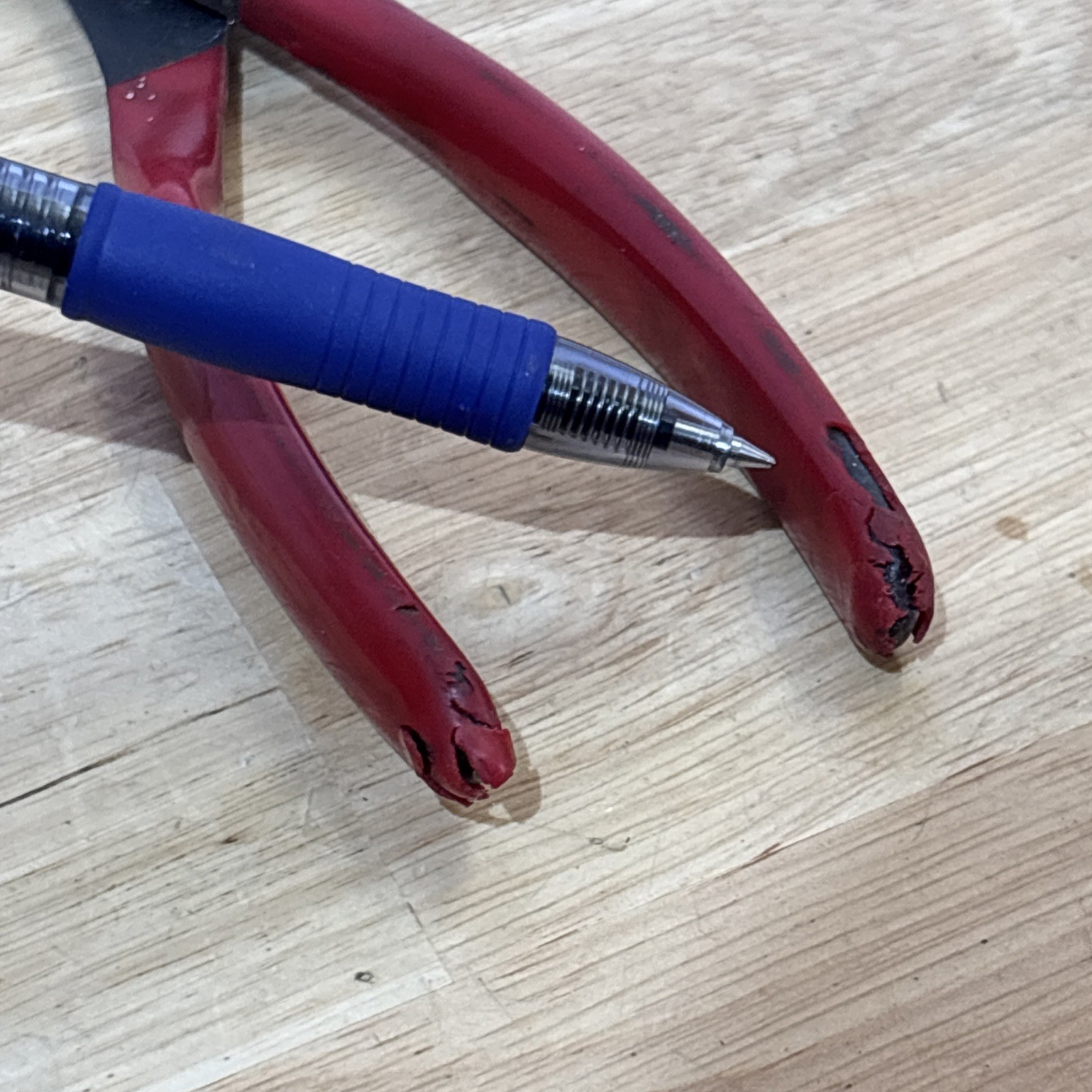 Dayton 7″ Diagonal Cutters Pliers Red Handle 5×634 Vtg USA