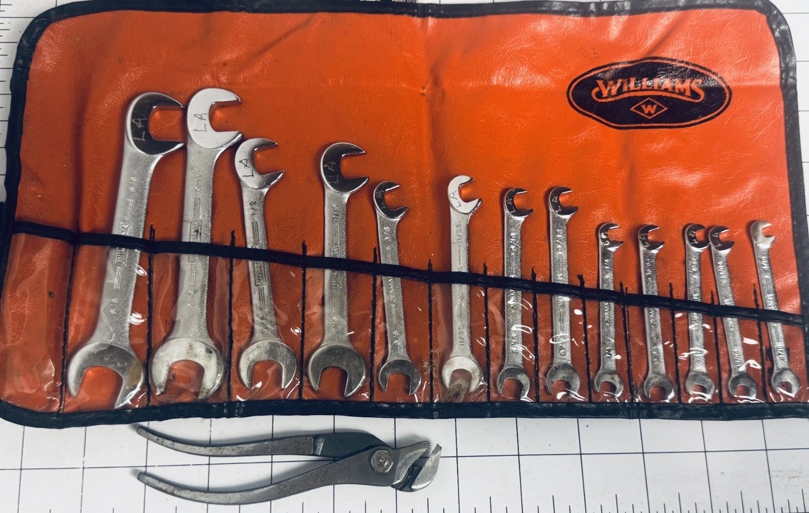 J.H. Williams Ignition Wrench Set SAE Open End Wrenches Vintage Roll Pouch USA