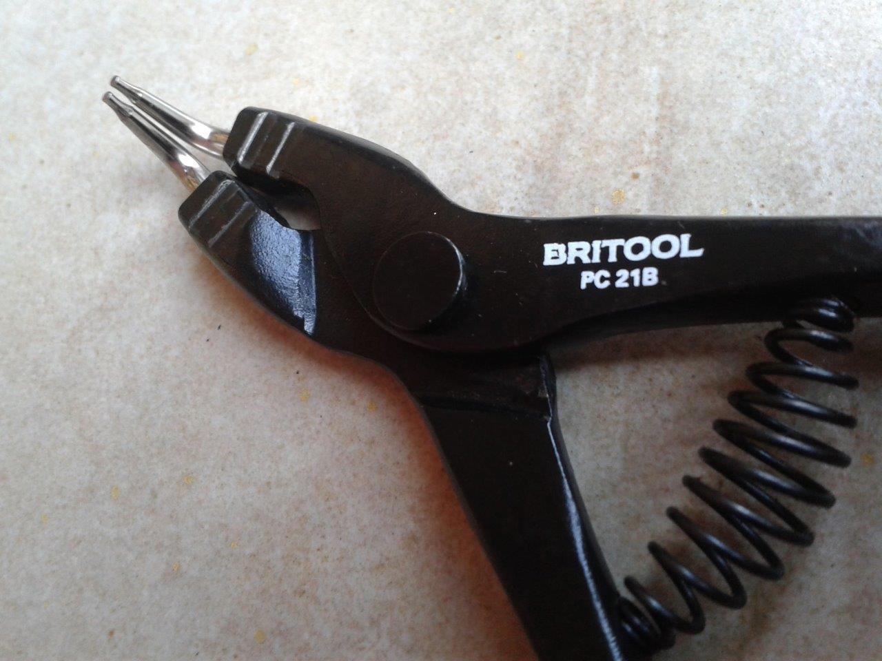 Original Britool PC21B Bent Nose External Circlip Plier Length 145mm approx