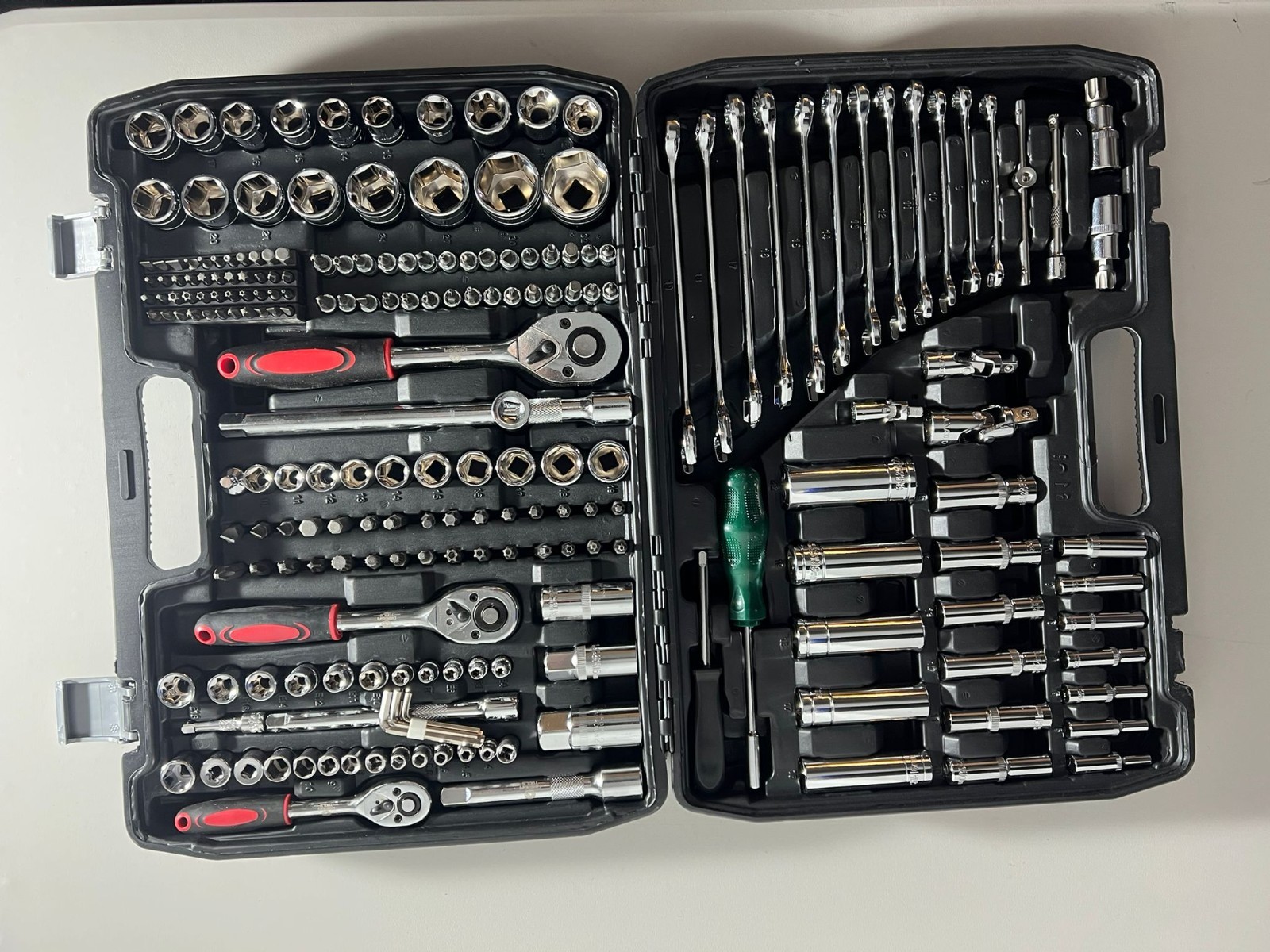 RED 216 Socket Set 1/4 3/8 1/2″ Spanner Drive Ratchet Wrench Mechanic Tools Set