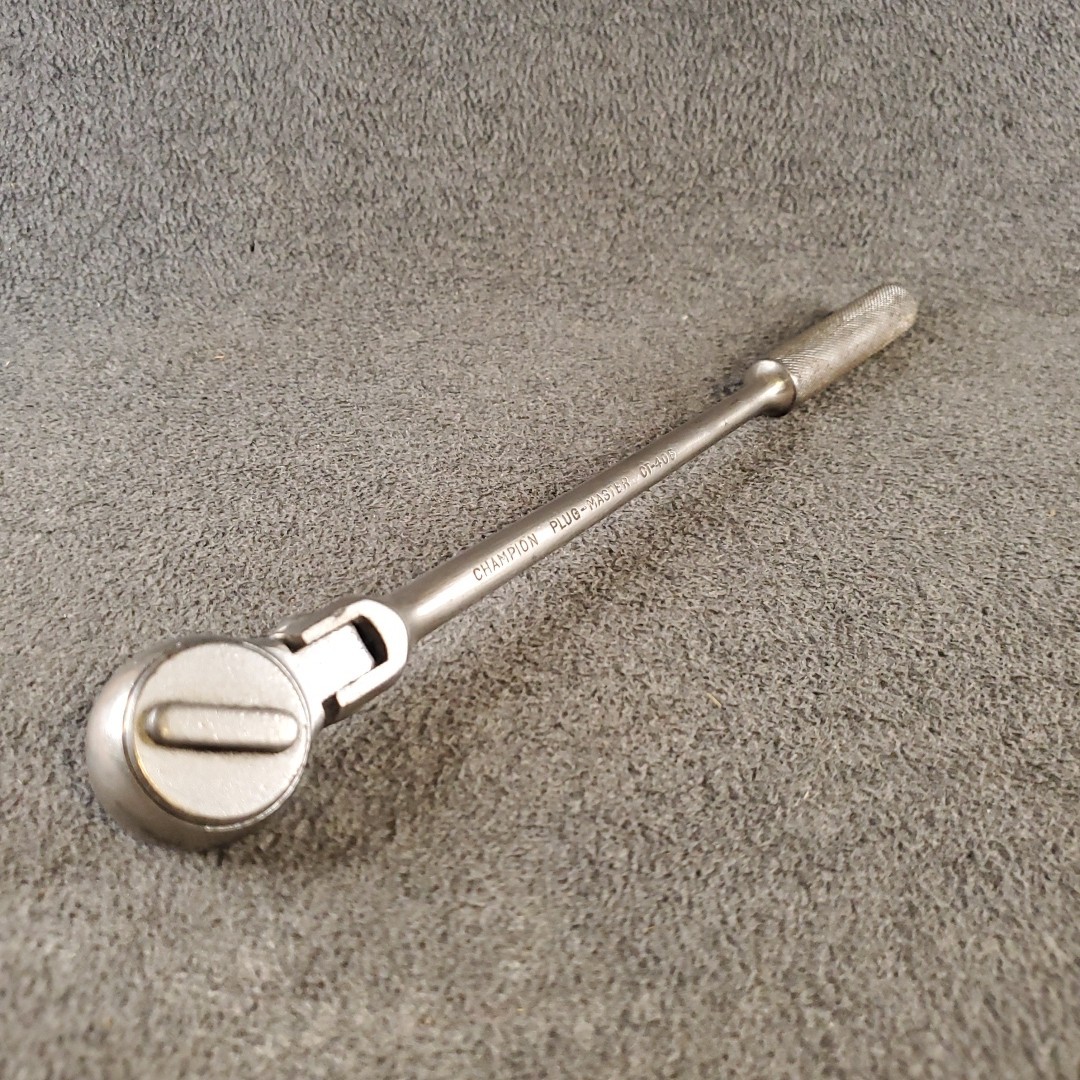 Champion CT-405 Plug-Master 3/8 Drive Flex Head Ratchet