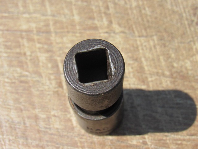 MAC 9/16″ XUI 186 3/8″ DR. 6 PT SAE SWIVEL FLEX UNVERSAL IMPACT SOCKET XUI186