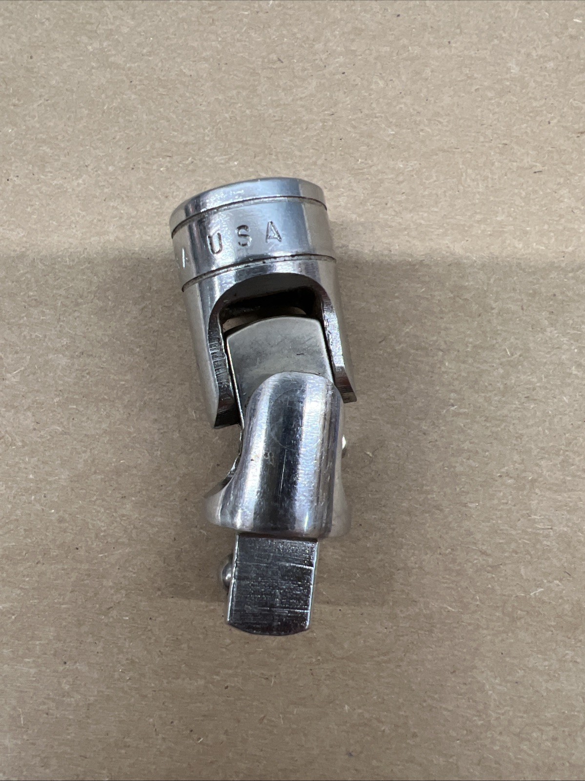 Snap On Tools FU8A 3/8″ Drive Friction Ball Universal Joint Adapter See Details