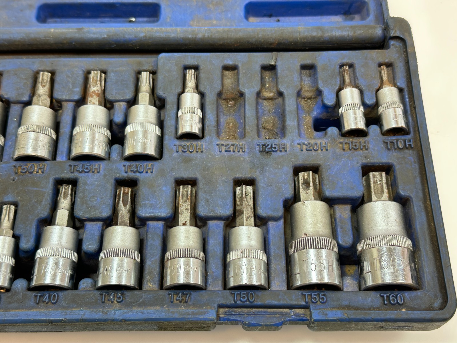 Cornwell Tools CBS-MTX34S 30pc Master Torx Socket Set w/ 1/4, 3/8 & 1/2″ Drive