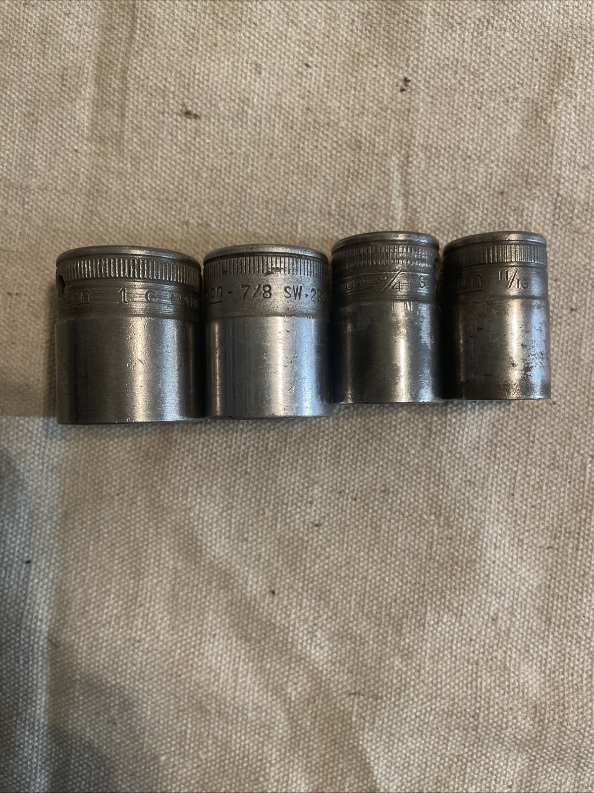 Snap On USA Socket Set 1/2” Drive 12 Point SAE 11/16”-1” Vintage 4pc #B6