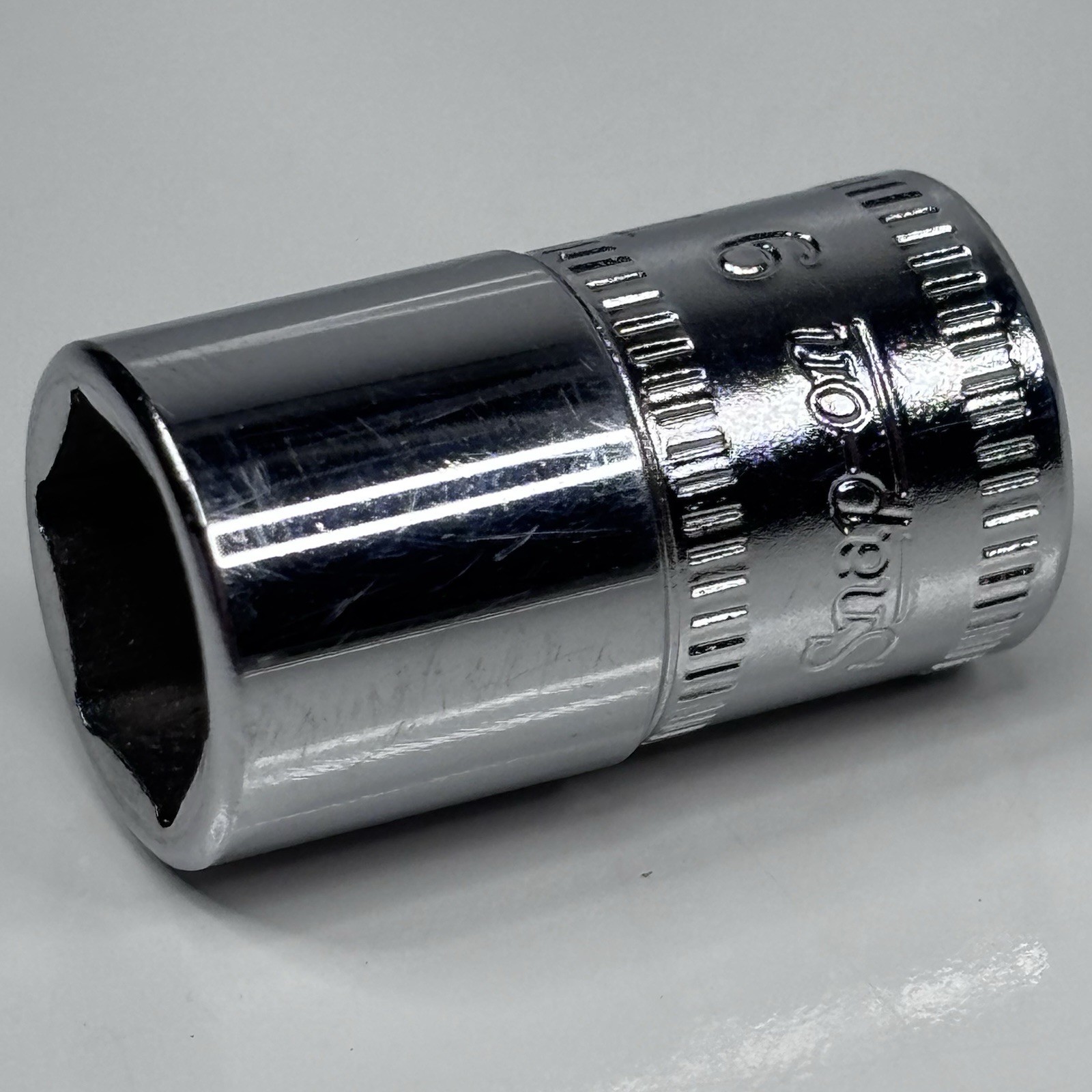 Snap On TMM9 1/4 Dr 6Pt Metric 9mm Flank Dr Shallow Chrome Socket USA 1984 MINT