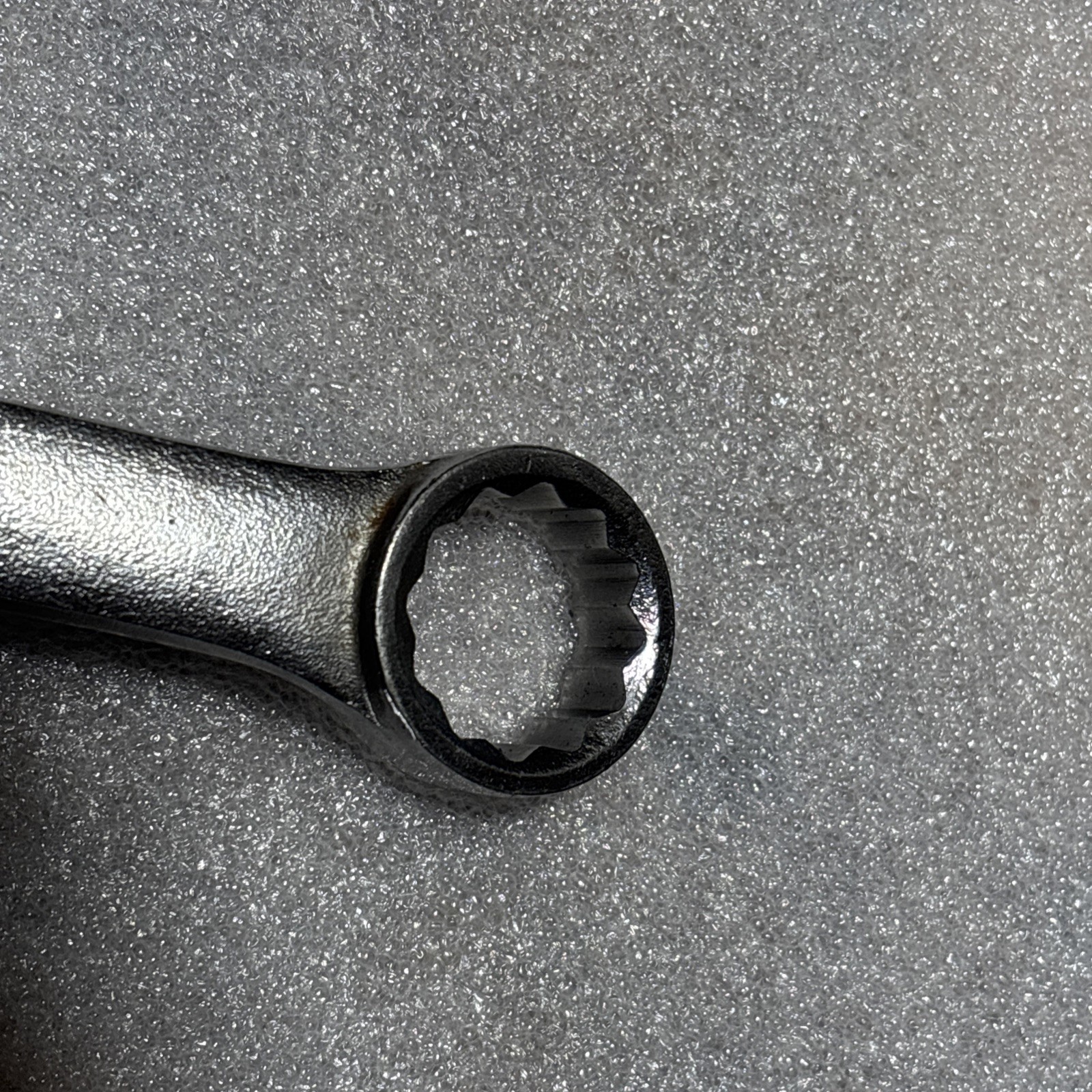 Craftsman 42922 – VA- 22mm Combination Wrench – USA
