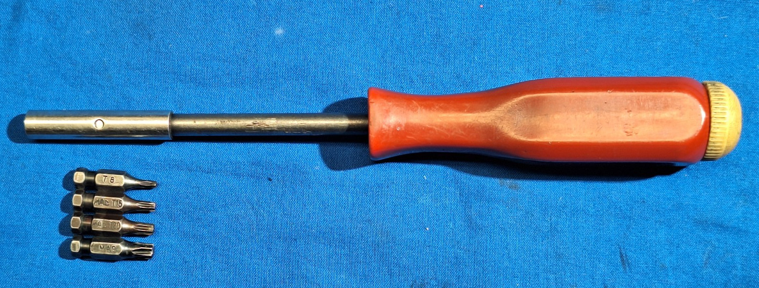 Mac Tools USA Magnetic Bit Driver Screwdriver Red PM86TA With 4 MAC Torx Bits