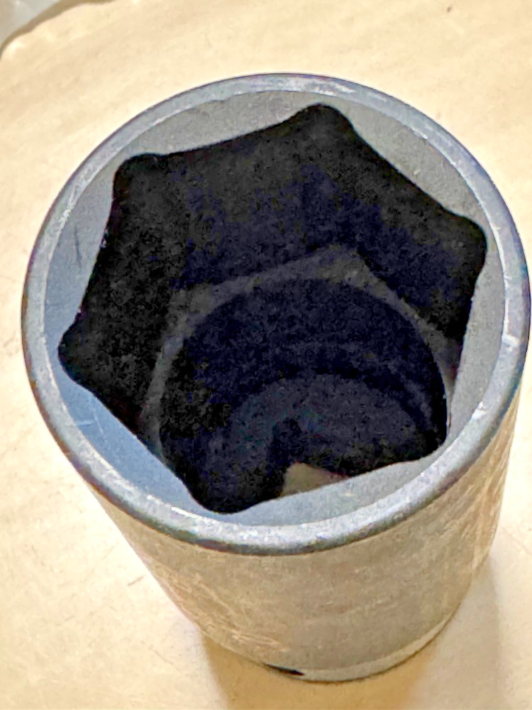 82021M 1/2″ Drive x 21mm Standard Length 6 Pt Duo-Socket Lifetime Warranty