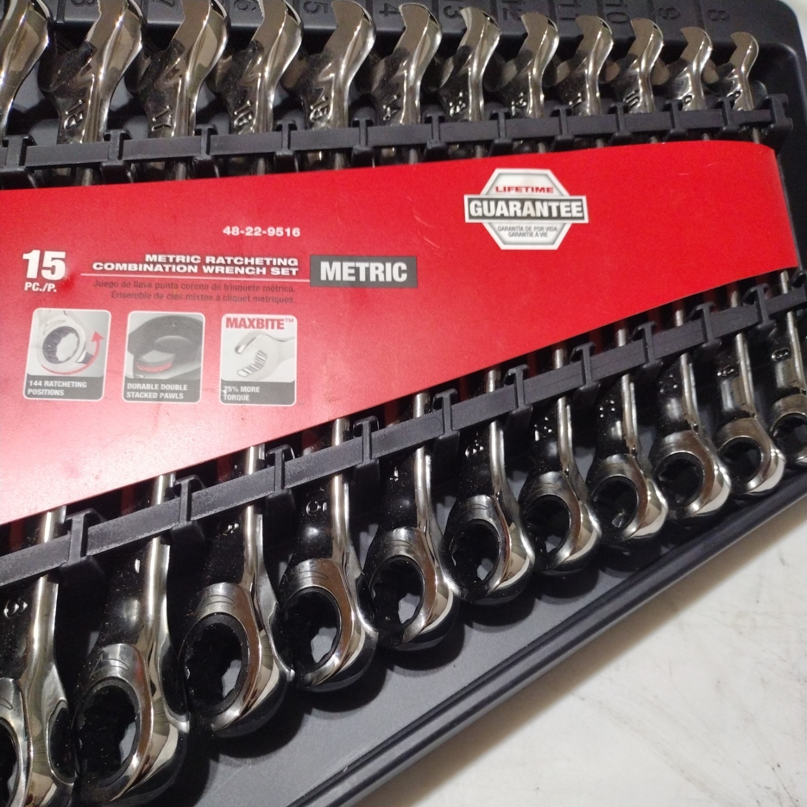 Milwaukee 15pc MAX BITE Metric Ratcheting Combo Wrench Set 8-22mm #48-22-9516