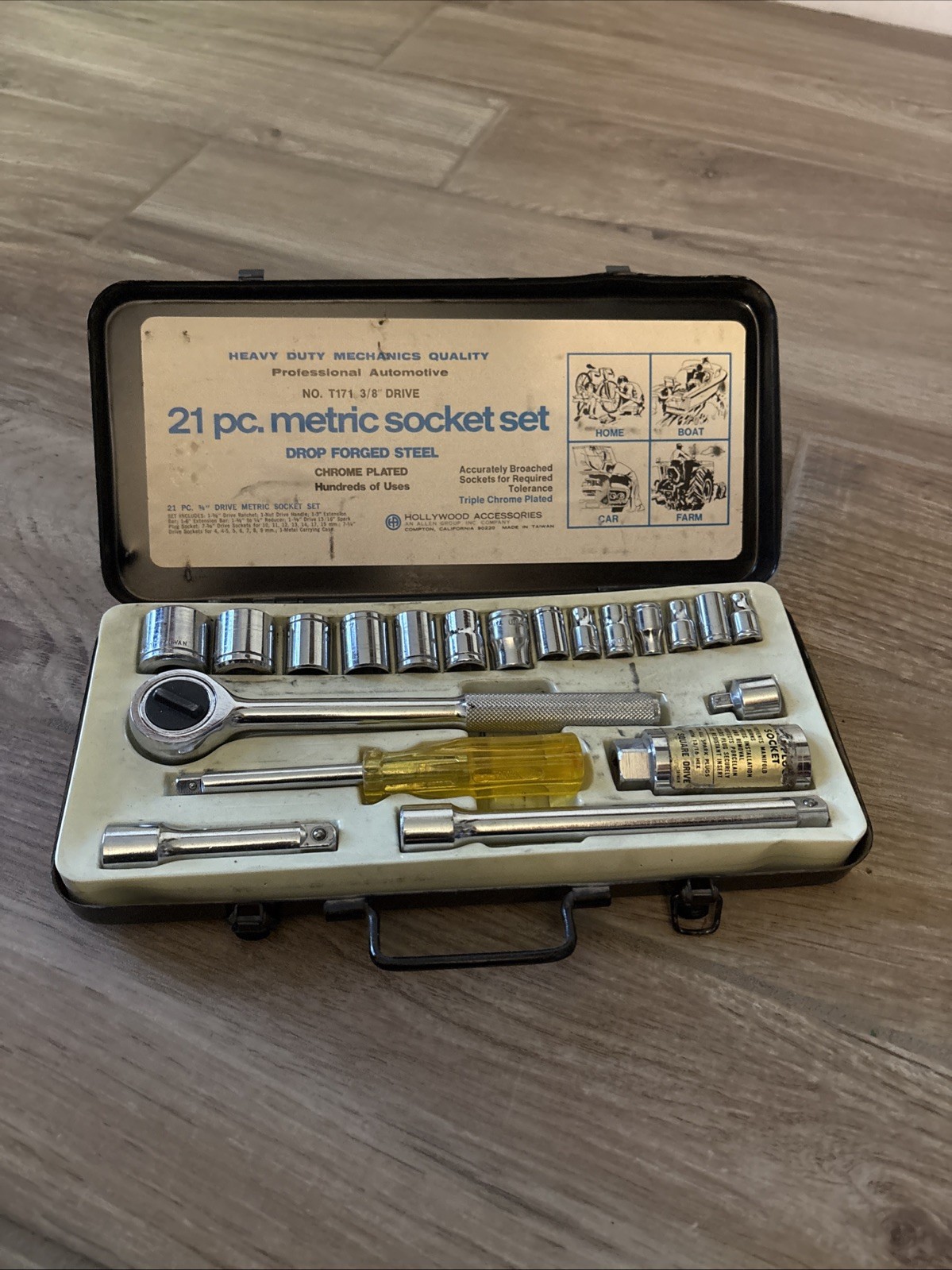 VTG Heavy Duty Mechanics 21 Piece No. T171 Socket Wrench Set 3/8” Drive