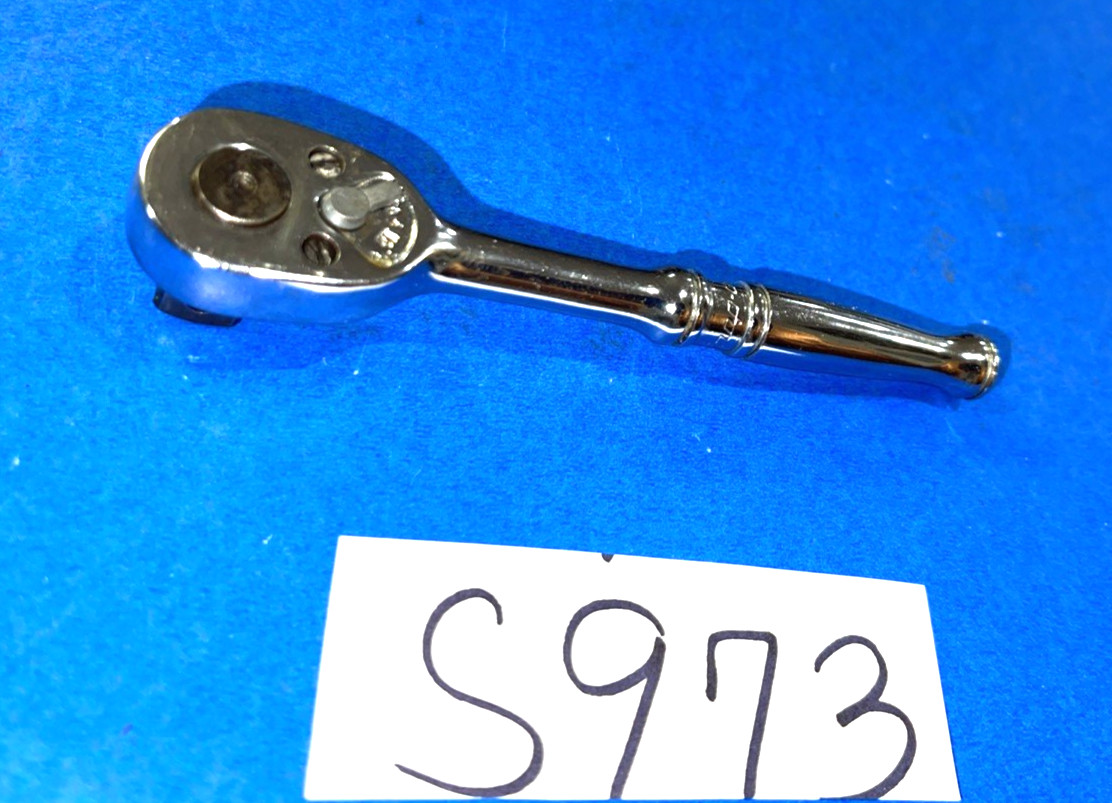 SNAP-ON TOOLS 3/8 DRIVE COMPACT HEAD RATCHET 4-3/8 INCHES LONG FM70A