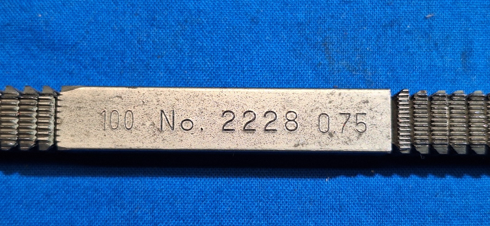 KD Tools 2228 METRIC thread file USA Made 0.75 – 3.00 thread pitch