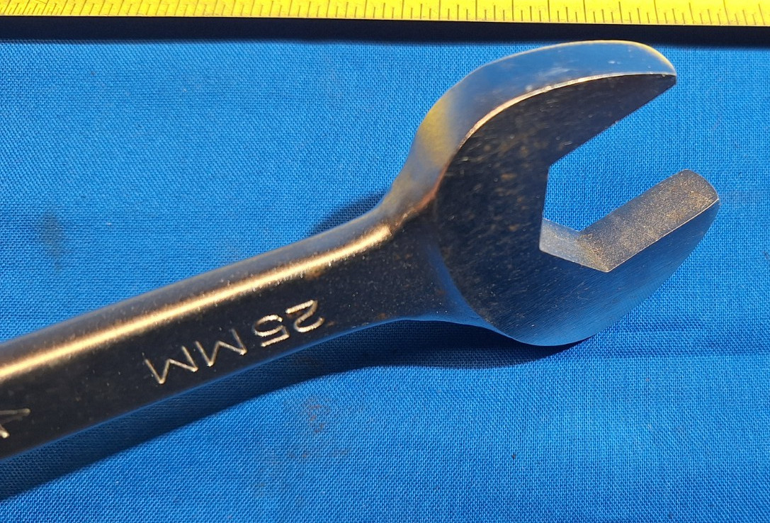 Bonney ME2527 Metric 25mm – 27mm double open end wrench