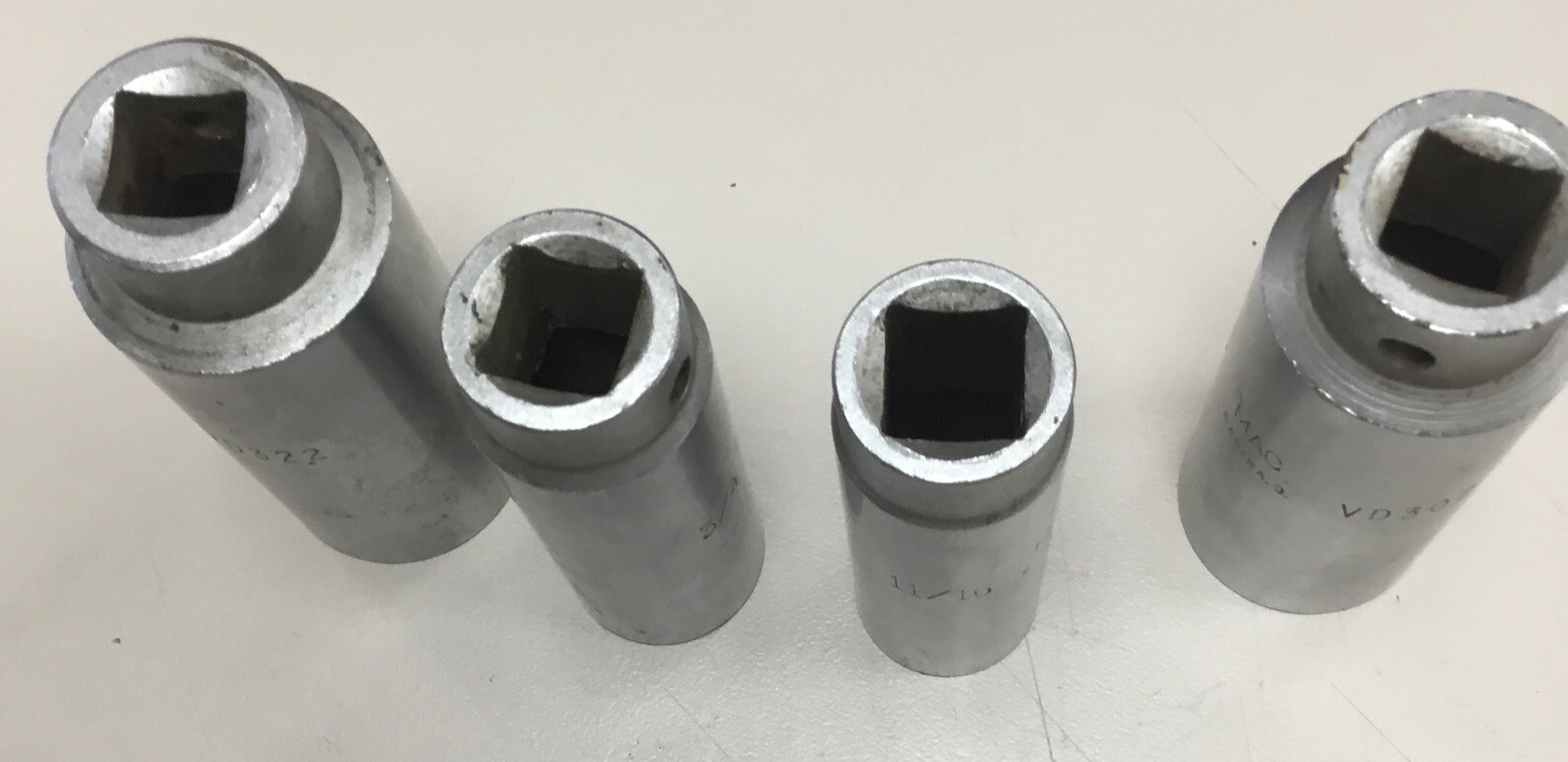MAC 4 Pieces 1/2 “ Drive Deep Well Standard Socket Set