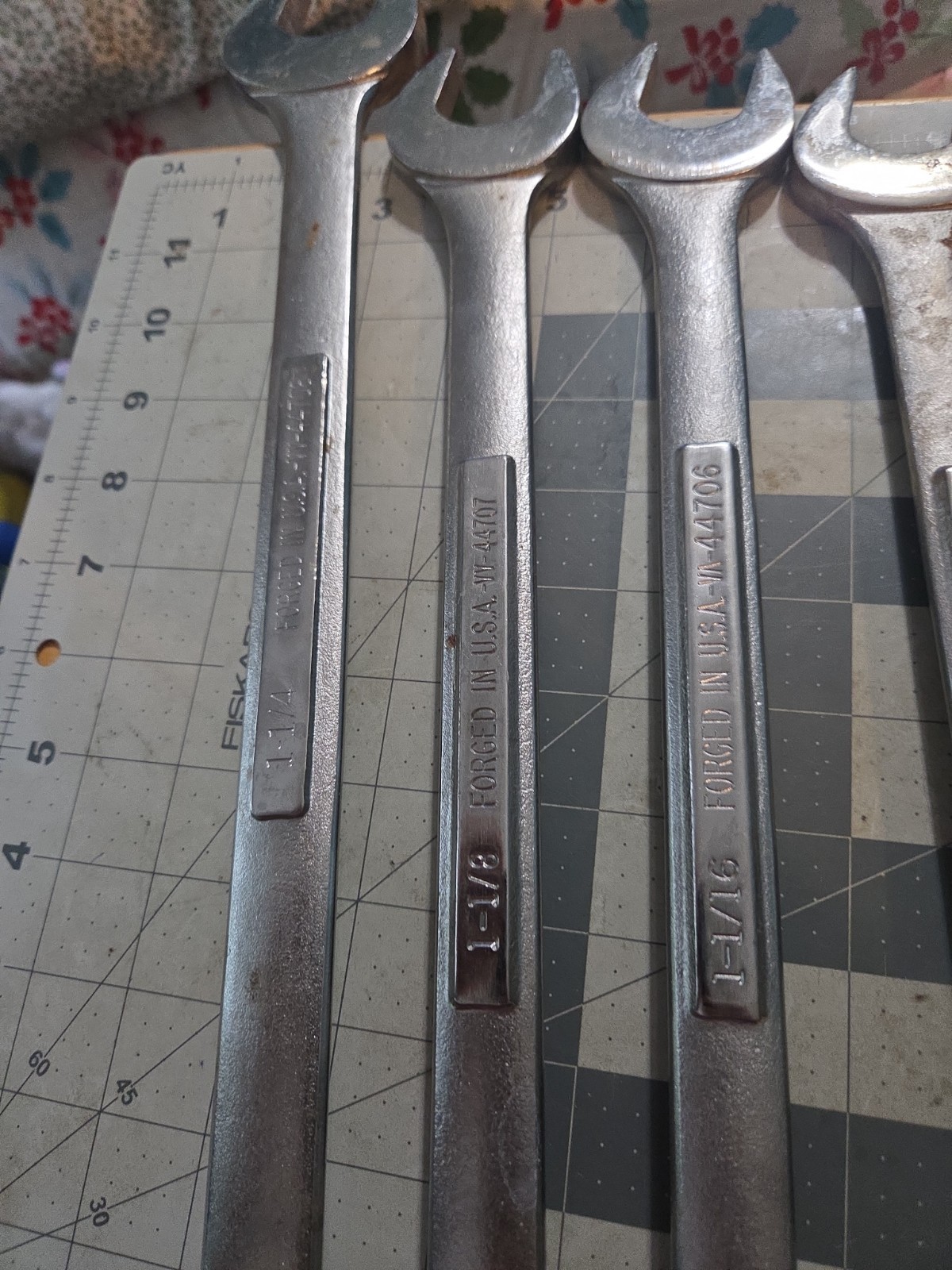 10 Pc Craftsman VV & VA Series 12-Point Combination Wrench Set 5/8″ To 1 1/4″