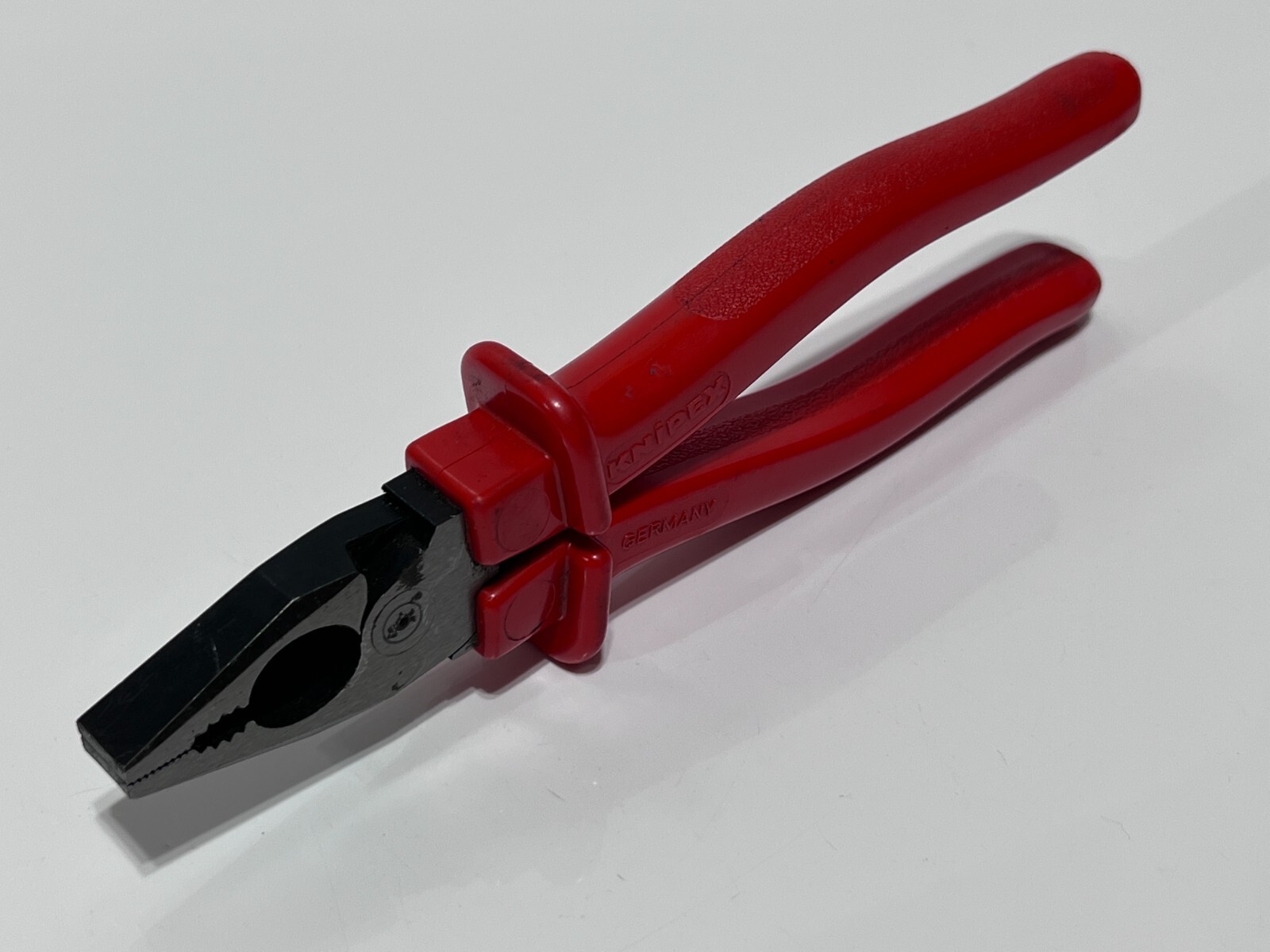 Cornwell KNIPEX AE-KN 0202-8E Insulated High Leverage Cutting & Gripping Pliers