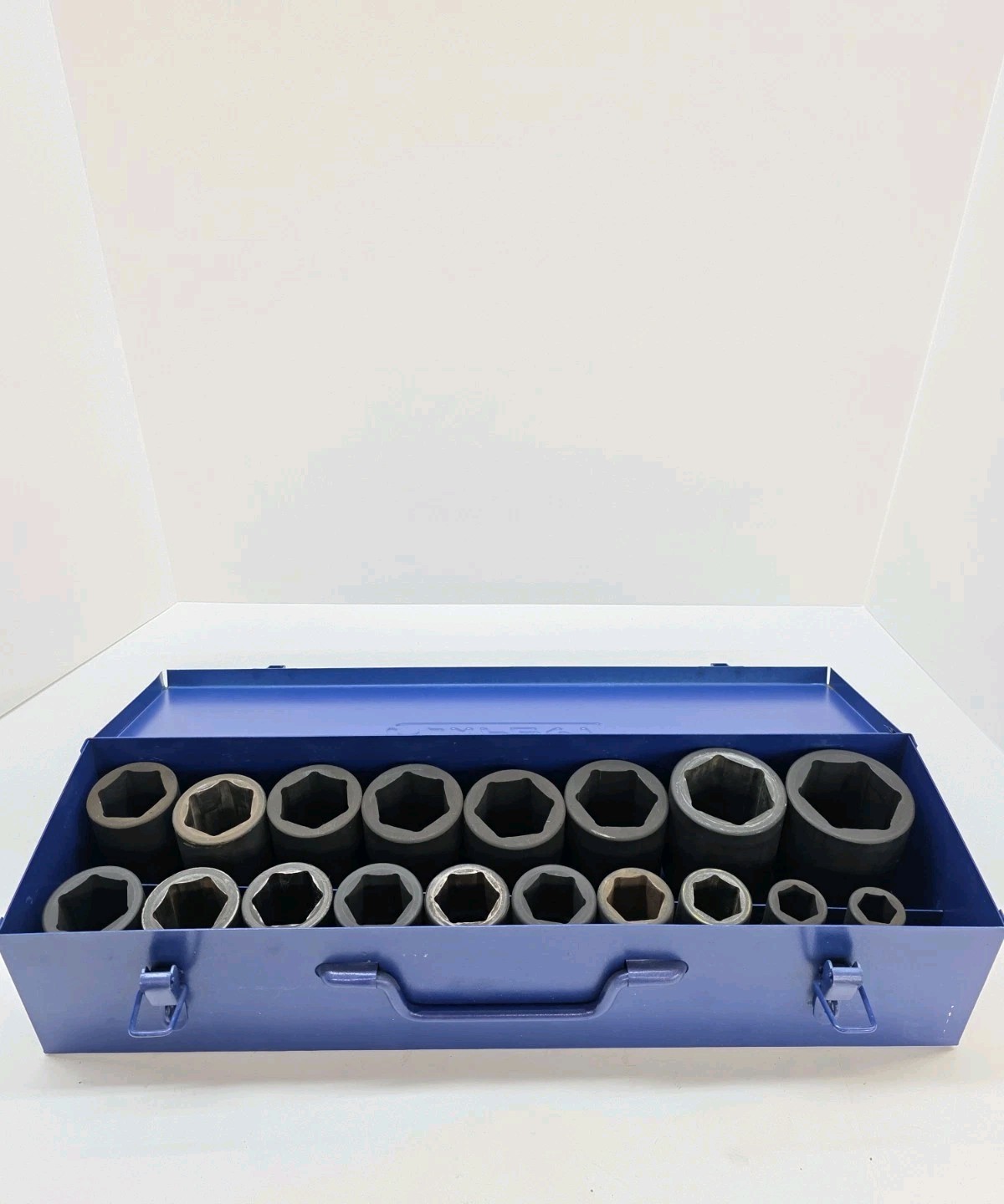 Expert Tools Metric 3/4 Drive Socket Set Deep Sold By Mac Tools 18pc