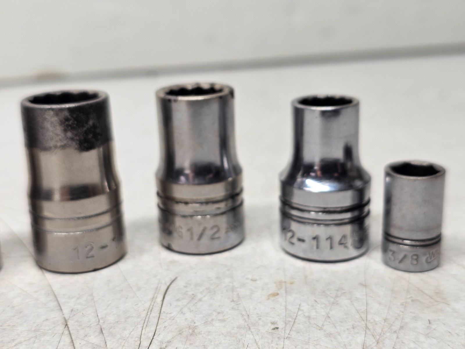 Set of 6 Vintage Armstrong 1/2″ Drive, 12 Point Sockets, 16ths, 32nds