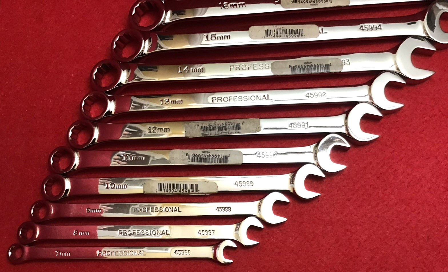 NEW CRAFTSMAN PROFESIONAL 13 PIECE COMBINATION WRENCH SET 12PT METRIC 7mm – 19mm
