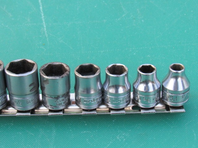 SNAP-ON 211FSY 3/8″ DRIVE 11PC SAE 6PT SHALLOW SOCKET SET 1/4″ – 7/8″ UNDERLINE