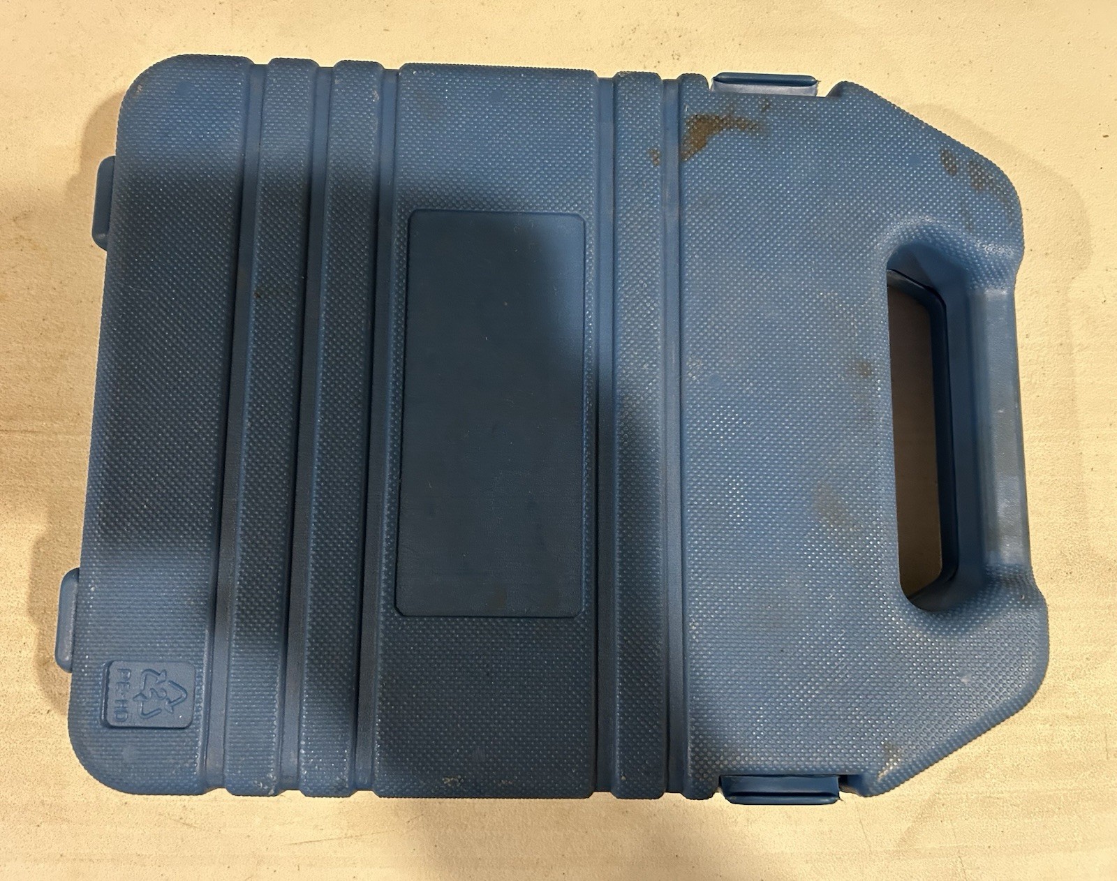 AST 8110 10 Piece Fuel/ Trans Line Disconnect Set ( Missing 3 Disconnect Tools)