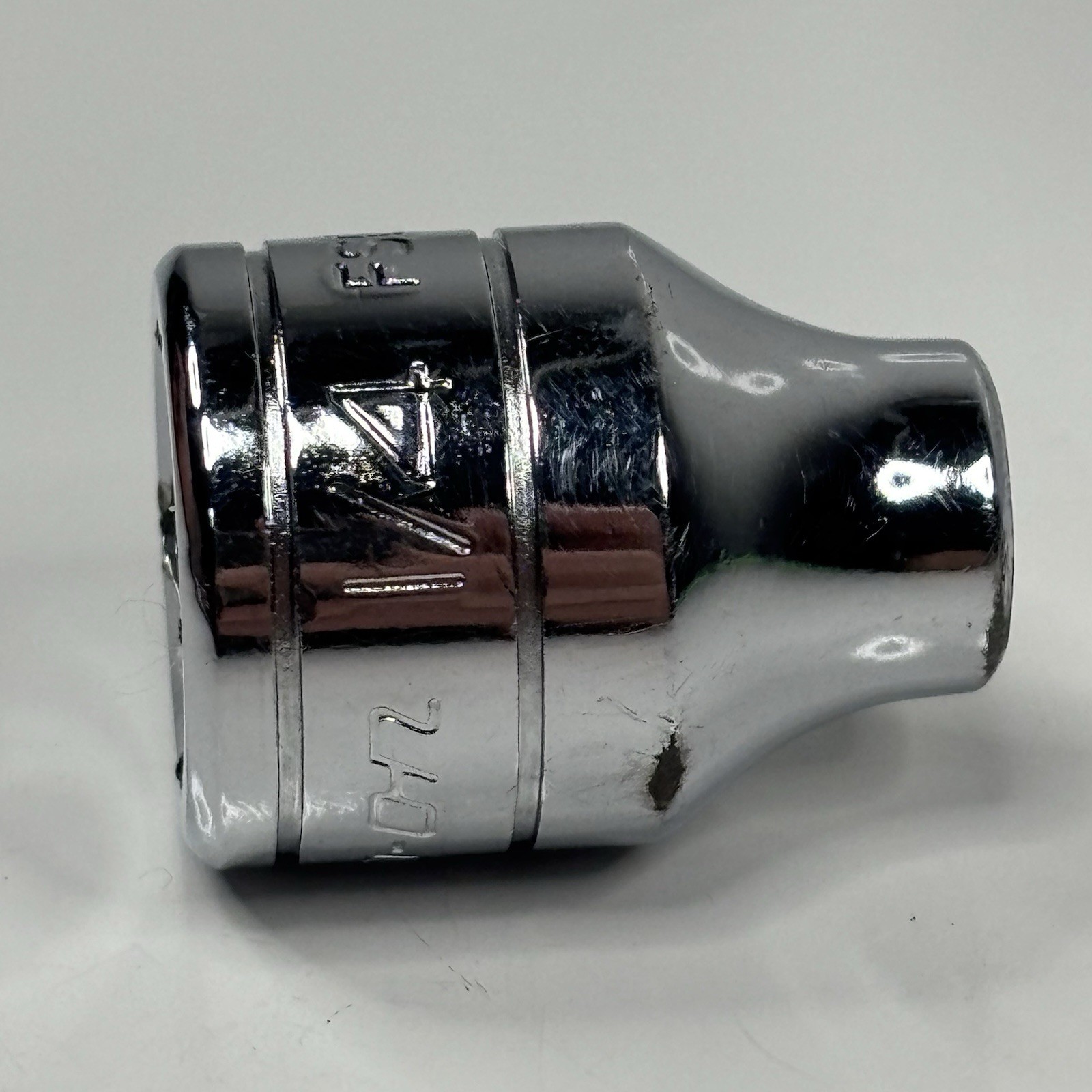 Snap On Tools FS081 3/8 Dr 6Pt SAE 1/4 Flank Dr Shallow Chrome Socket USA 1988