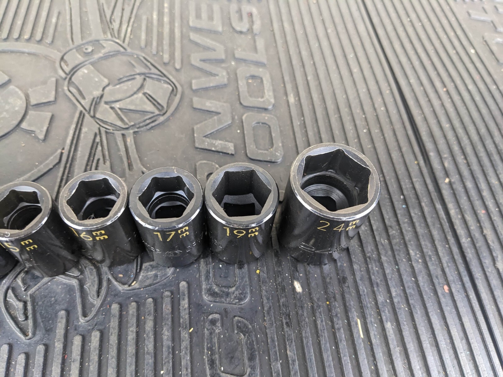 #aw458 MATCO Tools 1/2″ Drive METRIC 6 POINT IMPACT SOCKET SET