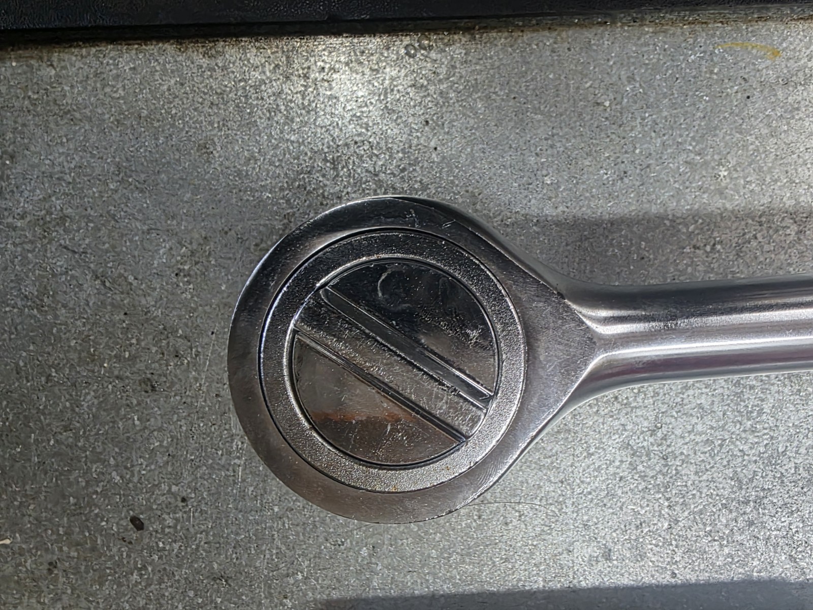 Two 3/4IN. DRIVE K Tool International KTI-24090 Ratchets