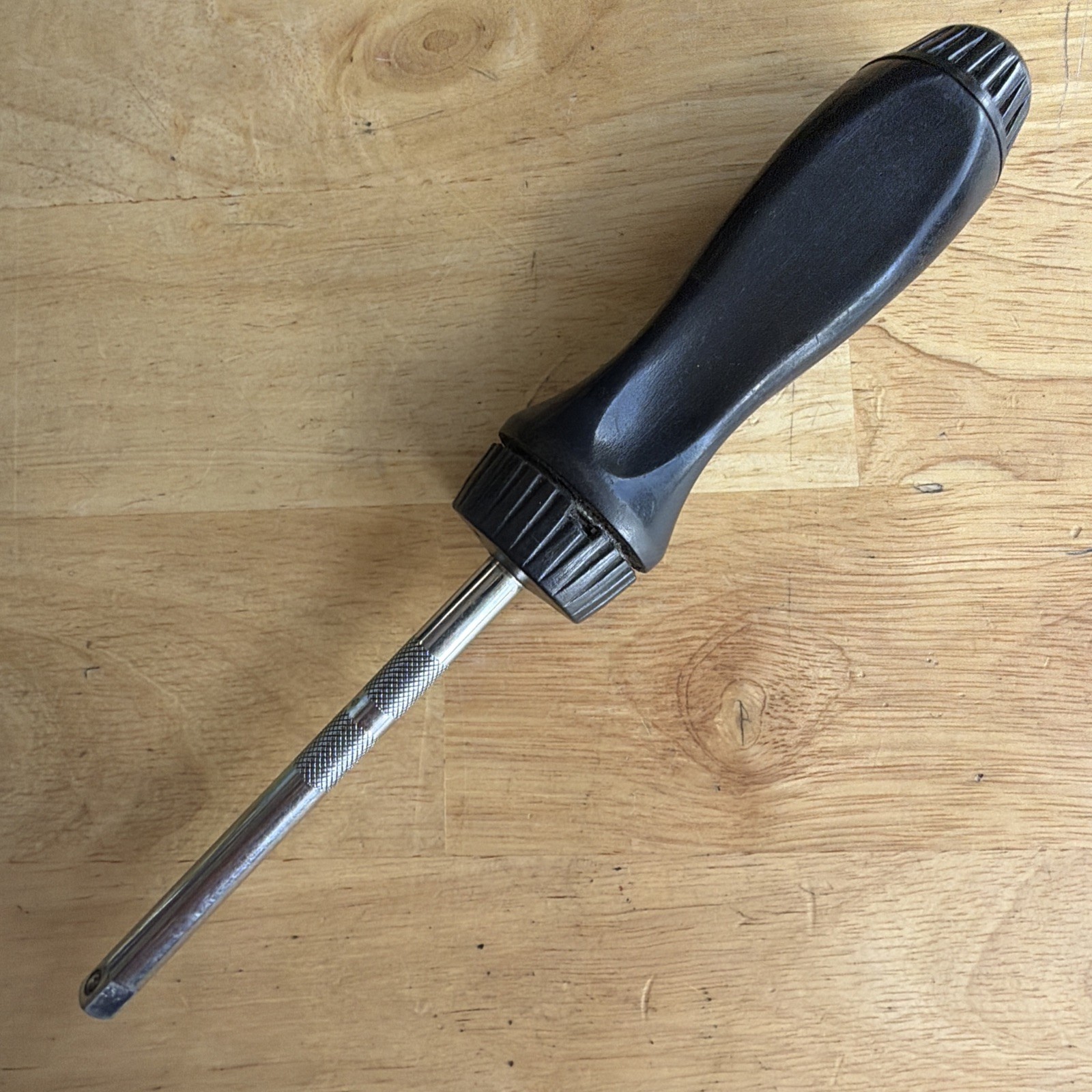 Snap On Tools 9″ Ratcheting Driver Spinner Handle 1/4″ Square Drive Black TMR4
