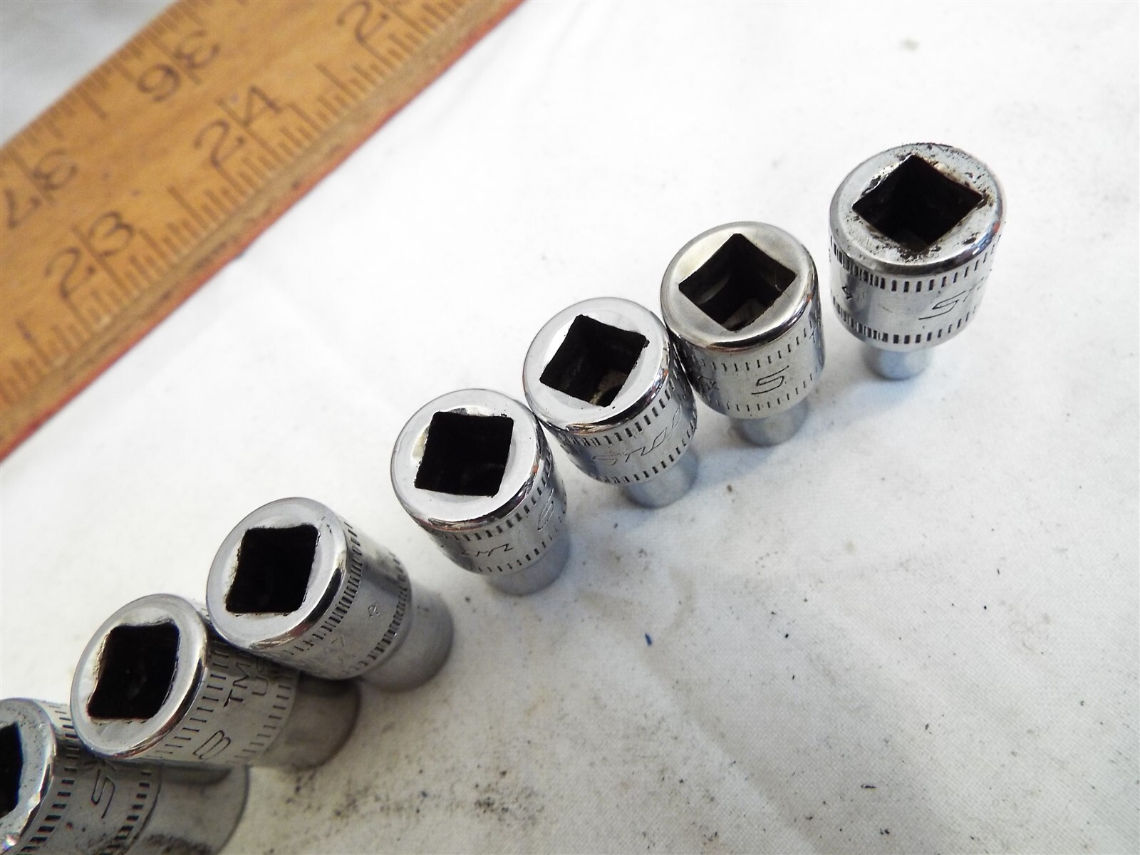 Clean Set 13 Snap-On 1/4″ 6-pt Metric Sockets Shallow/Standard Length 4-15mm