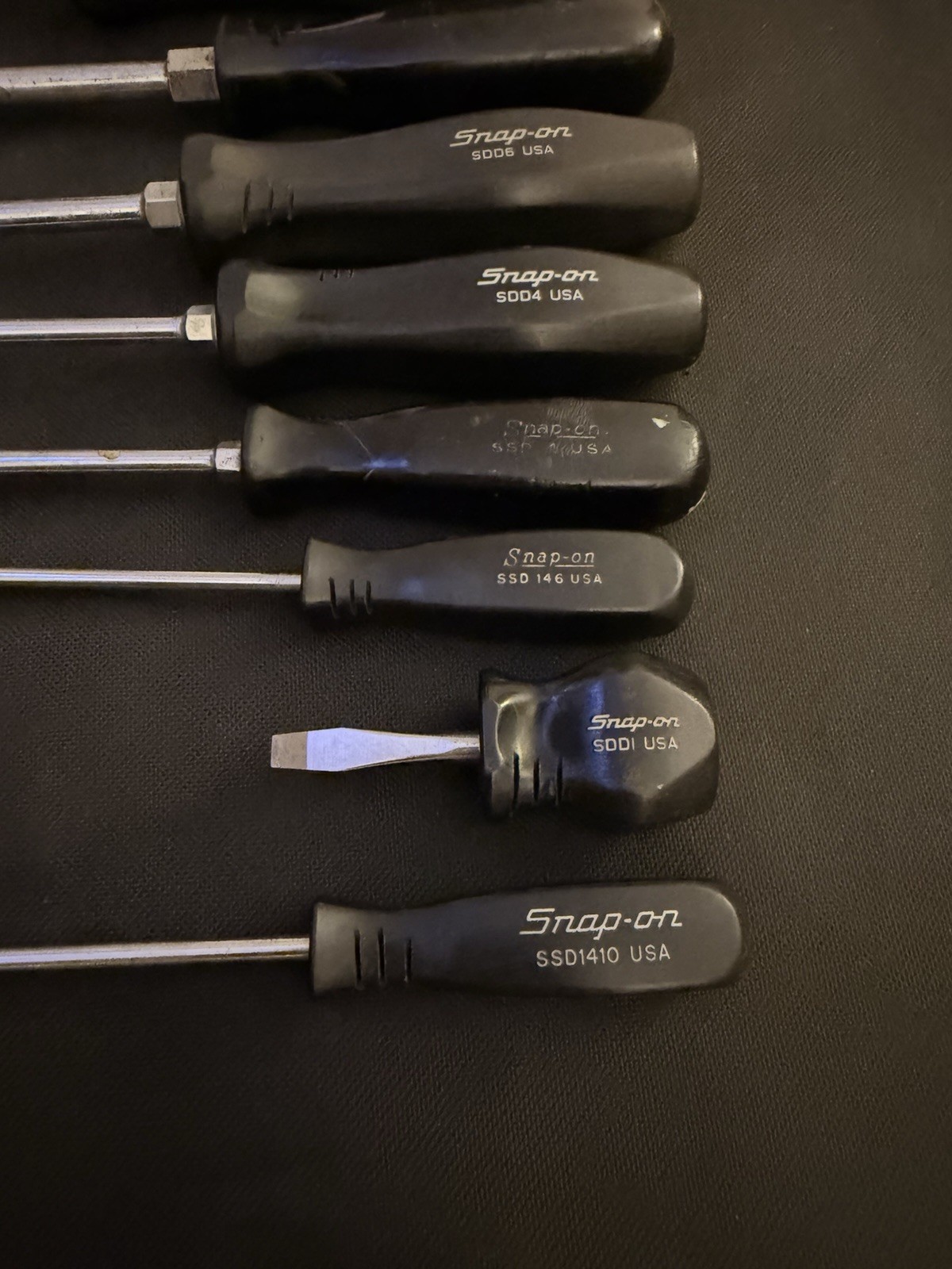 Snap On 8 Piece Black Flat Head Screwdriver Lot – SSD – SDD