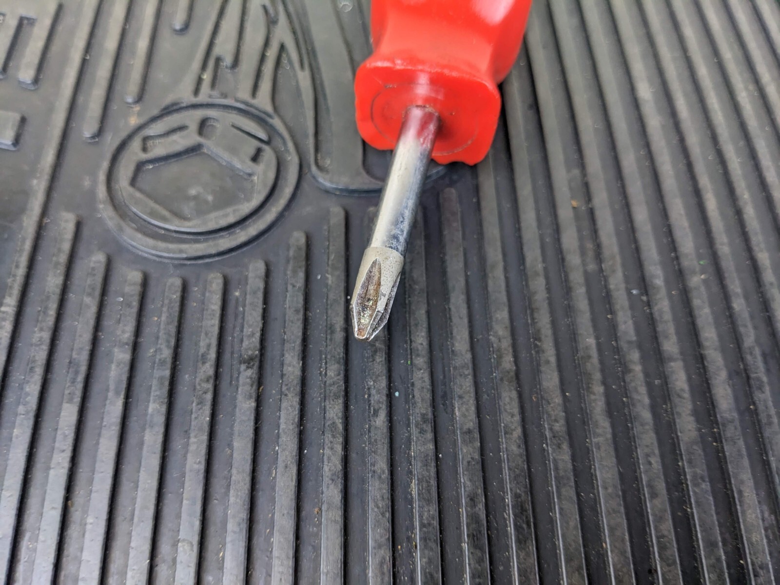 #bd948 MAC Tools USA Model P212XA #2 Philips Stubby Red Hard Handle Screwdriver