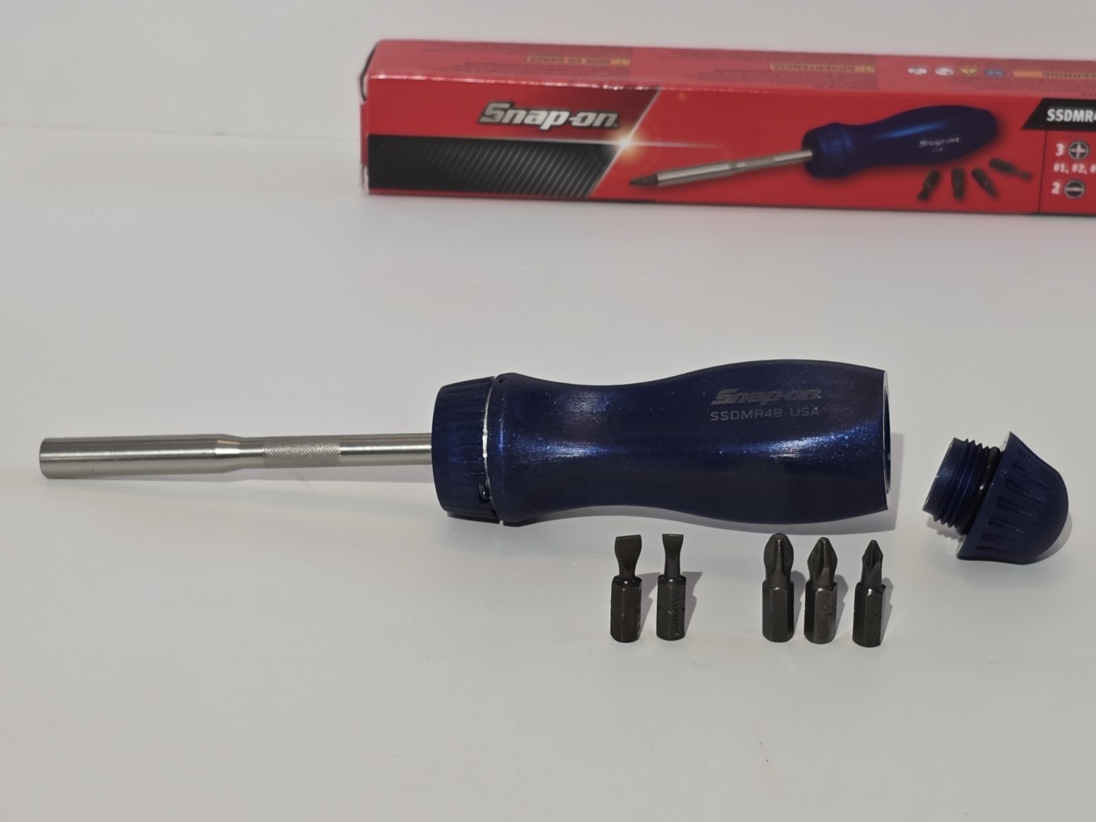 NEW! Snap-on Tools USA POWER BLUE Hard Handle Ratcheting Screwdriver SSDMR4BMB