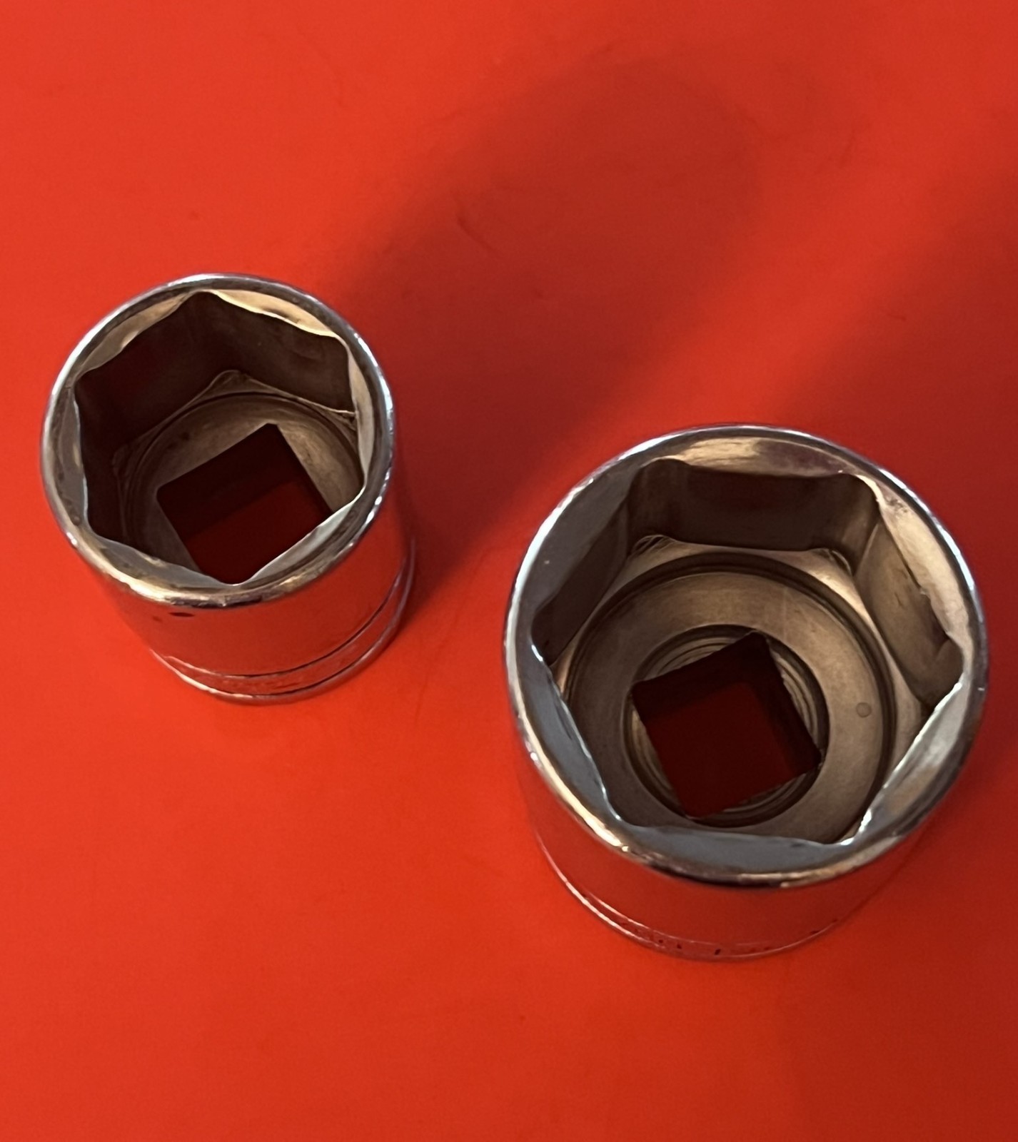 Snap On TW Socket Set of 2 (TW361) 1 1/8″ (TW281) 7/8″ 6pt 1/2″ Drive (USA)