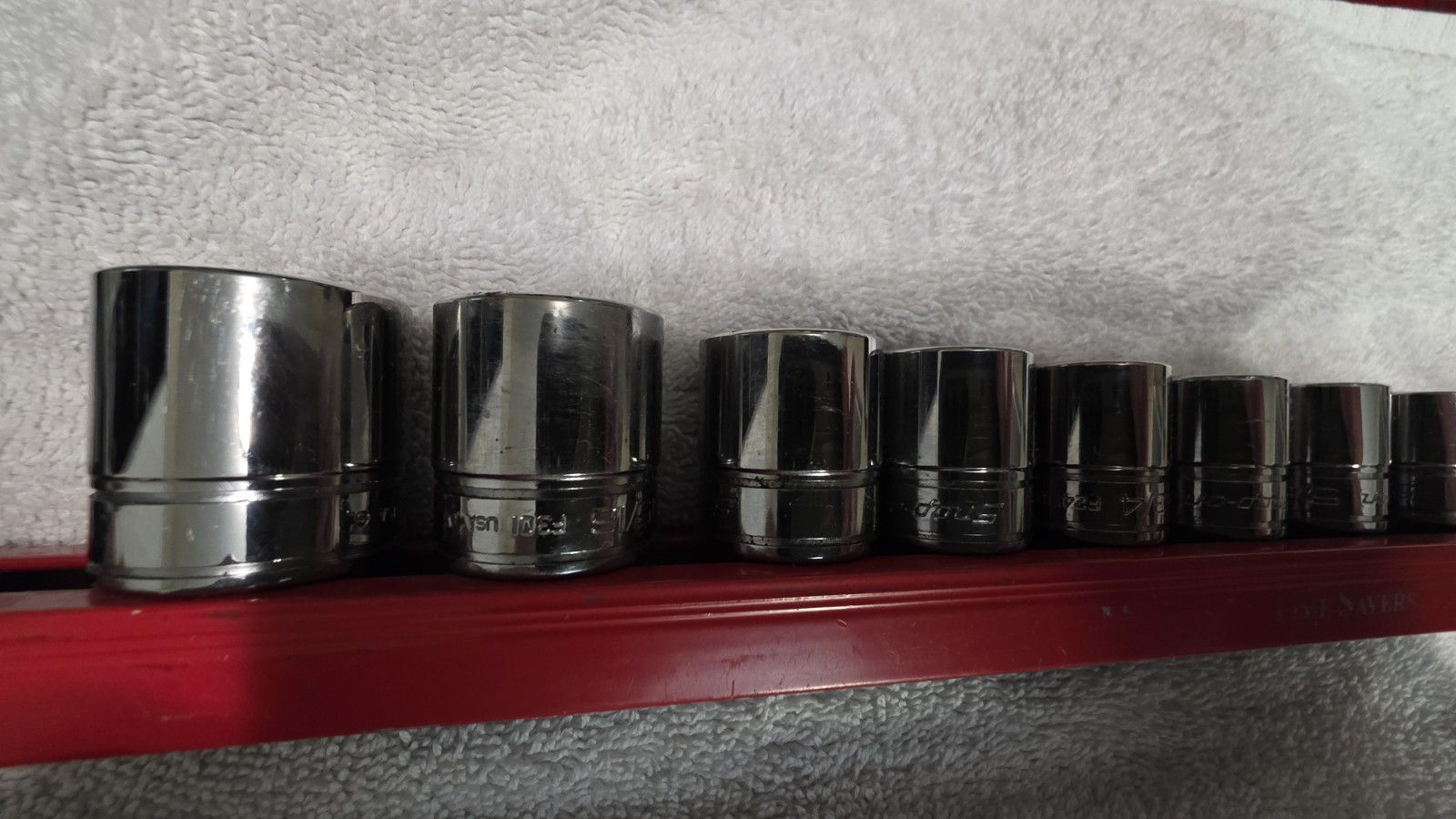Snap-on 211FY 11 pc 3/8″ Drive 12-Point SAE Shallow Socket Set + 15/16 & 1″