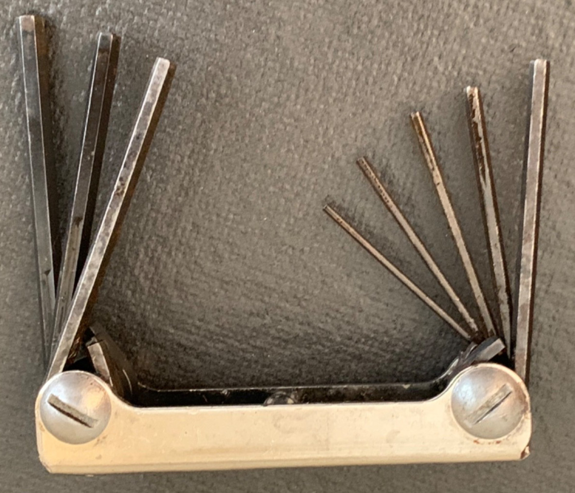 Eklind Tools No. 91 5/64 – 1/4 & 81 .050 – 5/32 SAE Allen Multi-Keys Made in USA