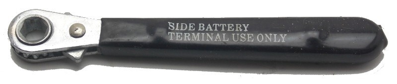 Side Battery Terminal Ratcheting Wrench Reversible 250in-Lbs Torque Limit Used