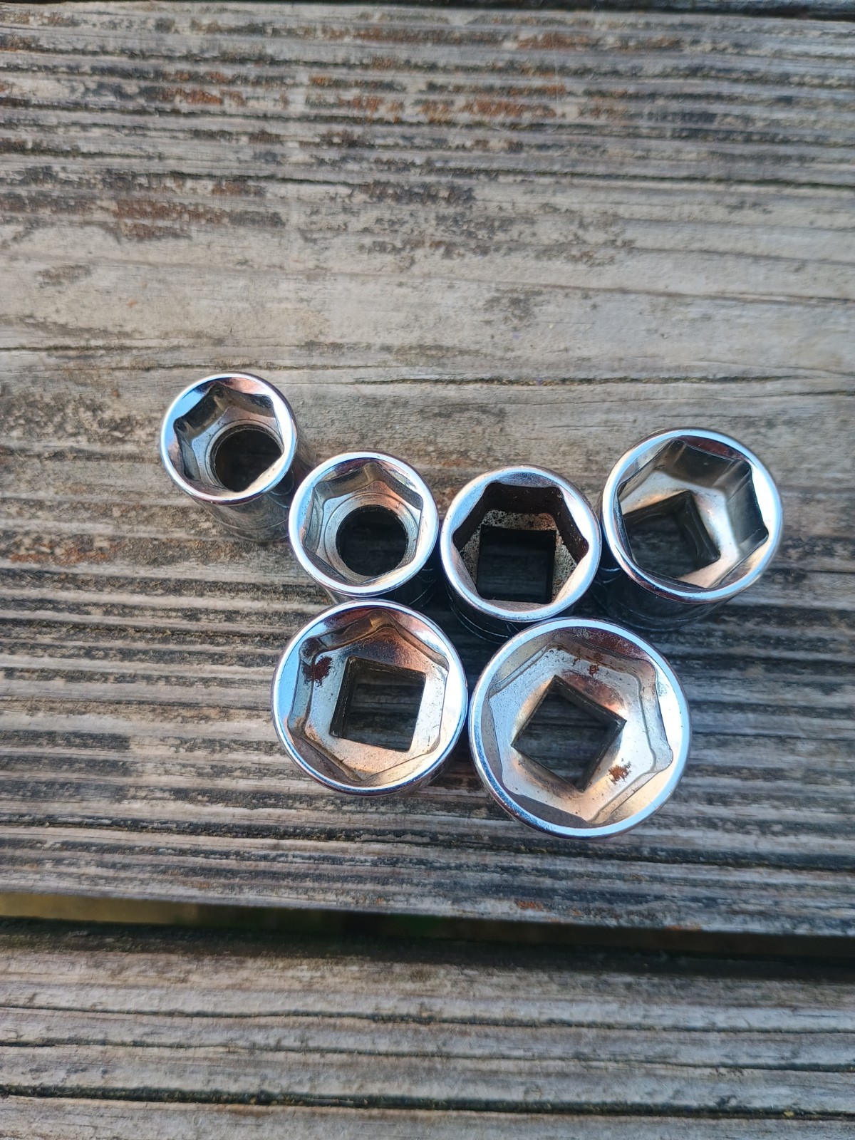 6 Pc Husky 3/8″ Drive 6 Point Metric Sockets 12, 13, 14, 16, 17, 19 mm