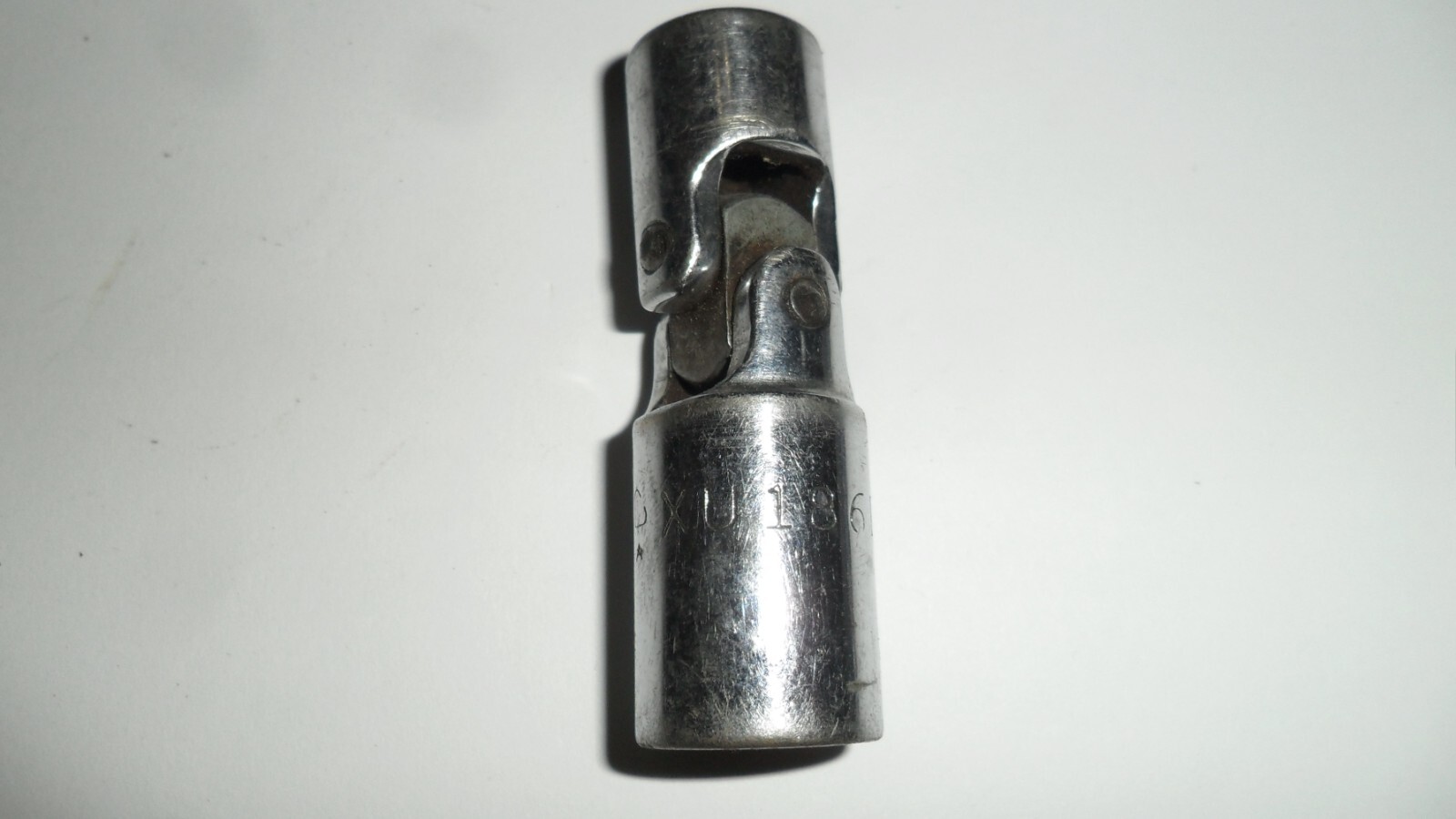 USA Mac Tools XU186D, 3/8 Drive, SAE 9/16″, 6pt. Universal Swivel Socket BIN FS