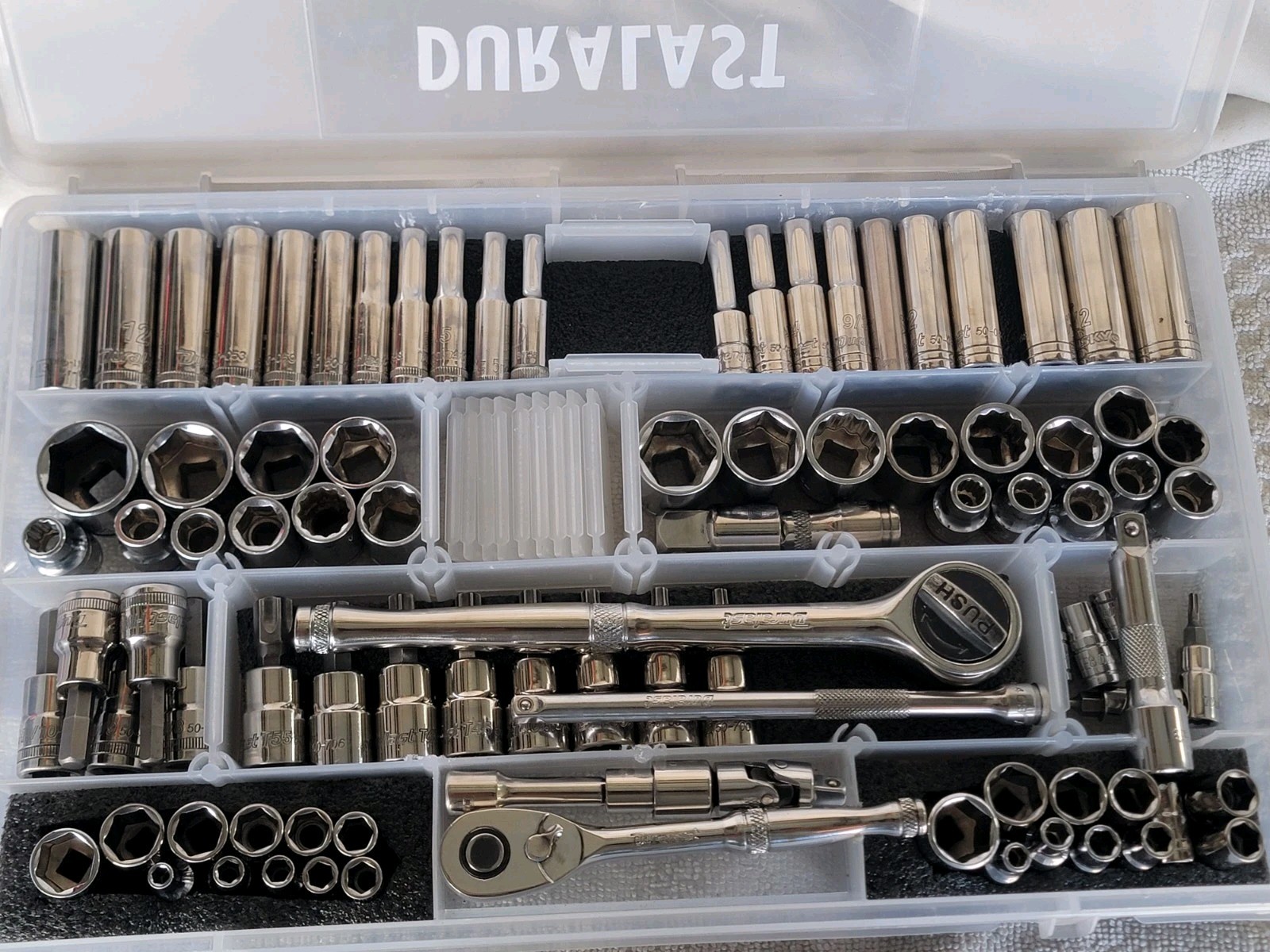 94pc Duralast MIX Socket Wrench Set 1/4″ & 3/8″ dr., SAE/Metric Plastic Box EXC!