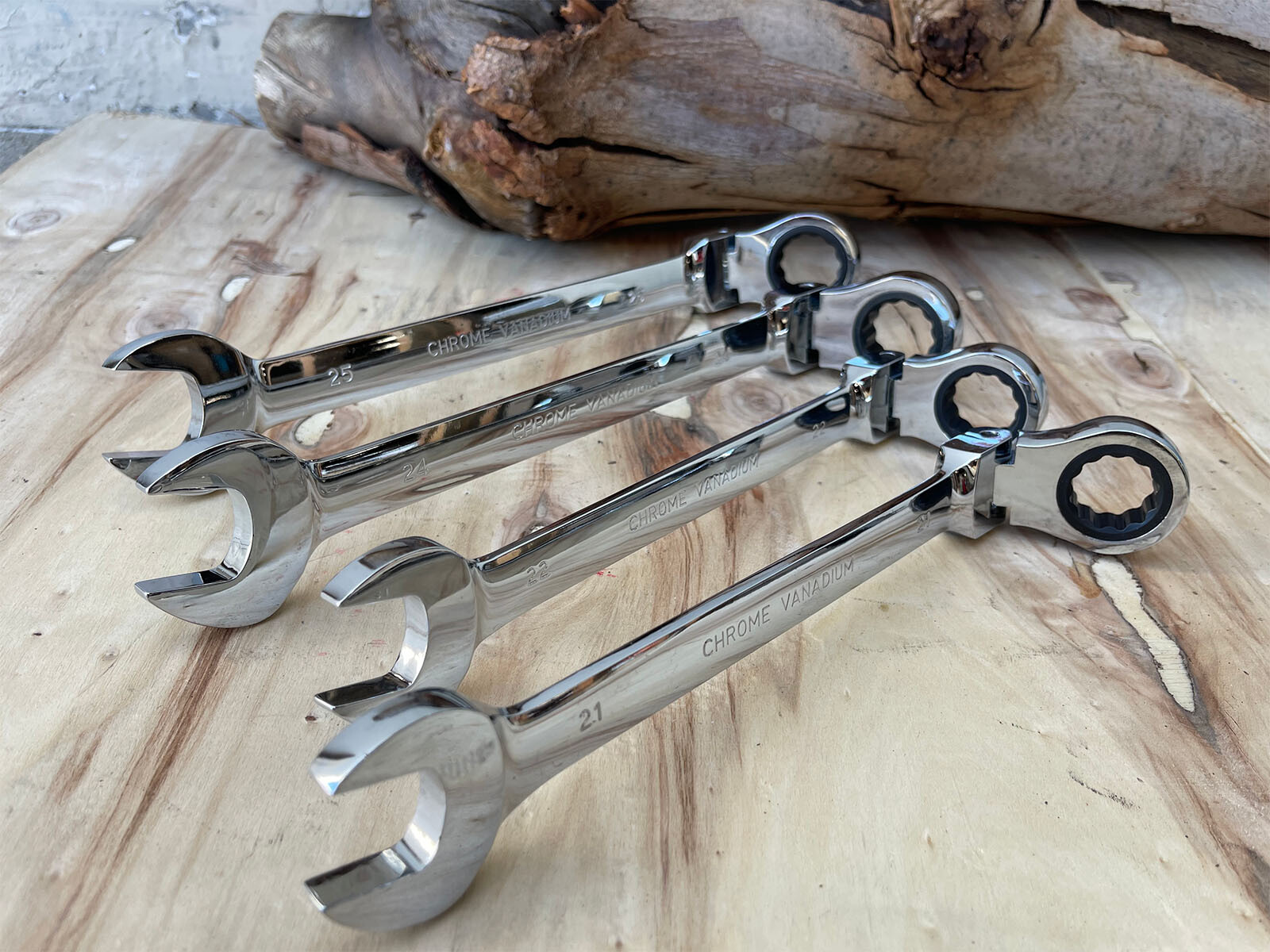 4Pcs Jumbo Flex Head Ratcheting Combination Wrench Set 12pt Metric 21 22 24 25mm