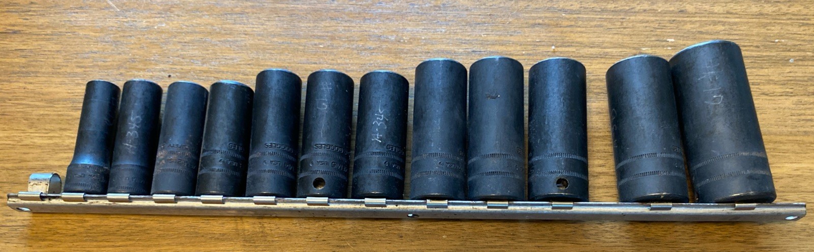SNAP-ON 3/8″ DRIVE DEEP METRIC 6PT 11-19MM,9,21, 24MM IMPACT 12PC SET SIMFM