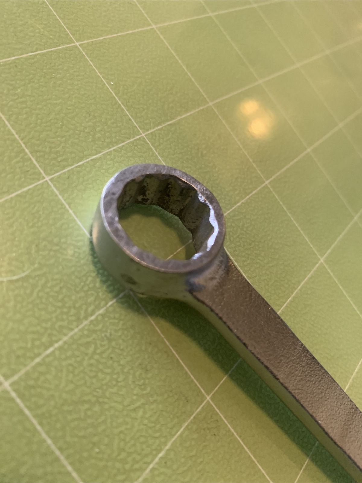 MODIFIED SHAVED VANADIUM TOOL CO. 12 PT WRENCH 5/8″ MODEL C-10