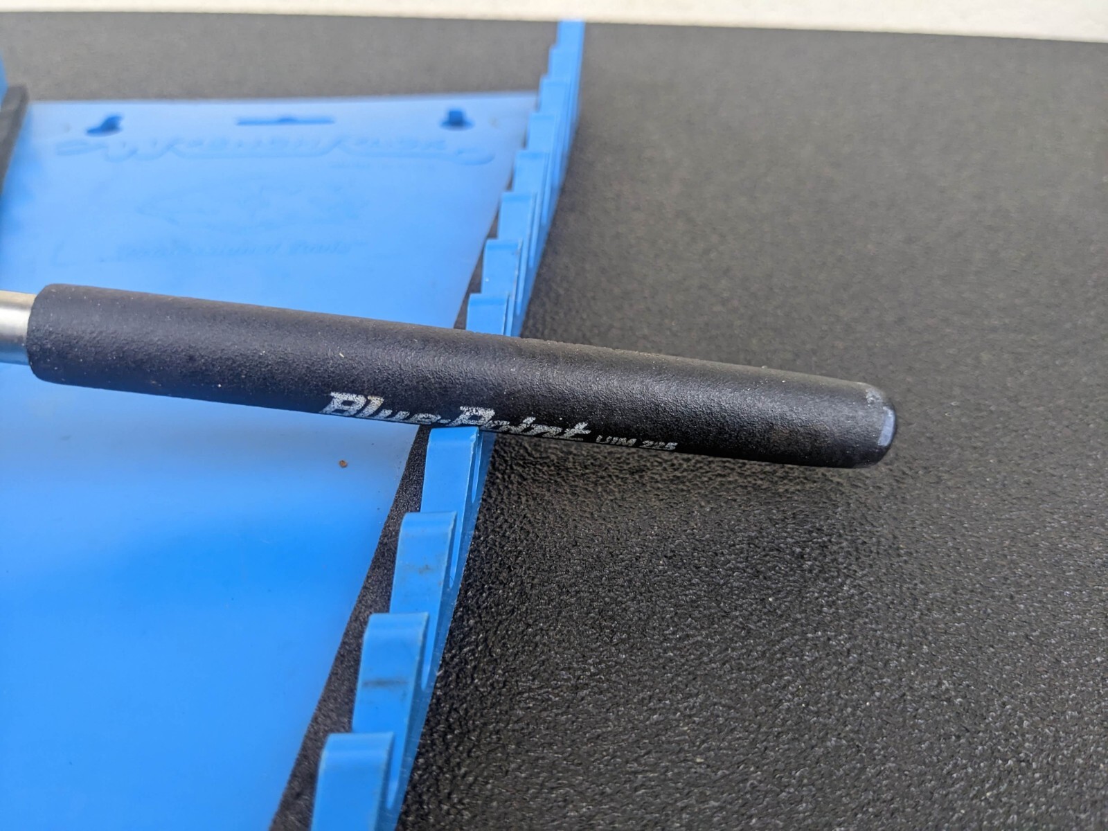 #bk469 Blue-Point UIM2LM 2-1/4” Telescopic Inspection Magnifying Mirror 12″-51″