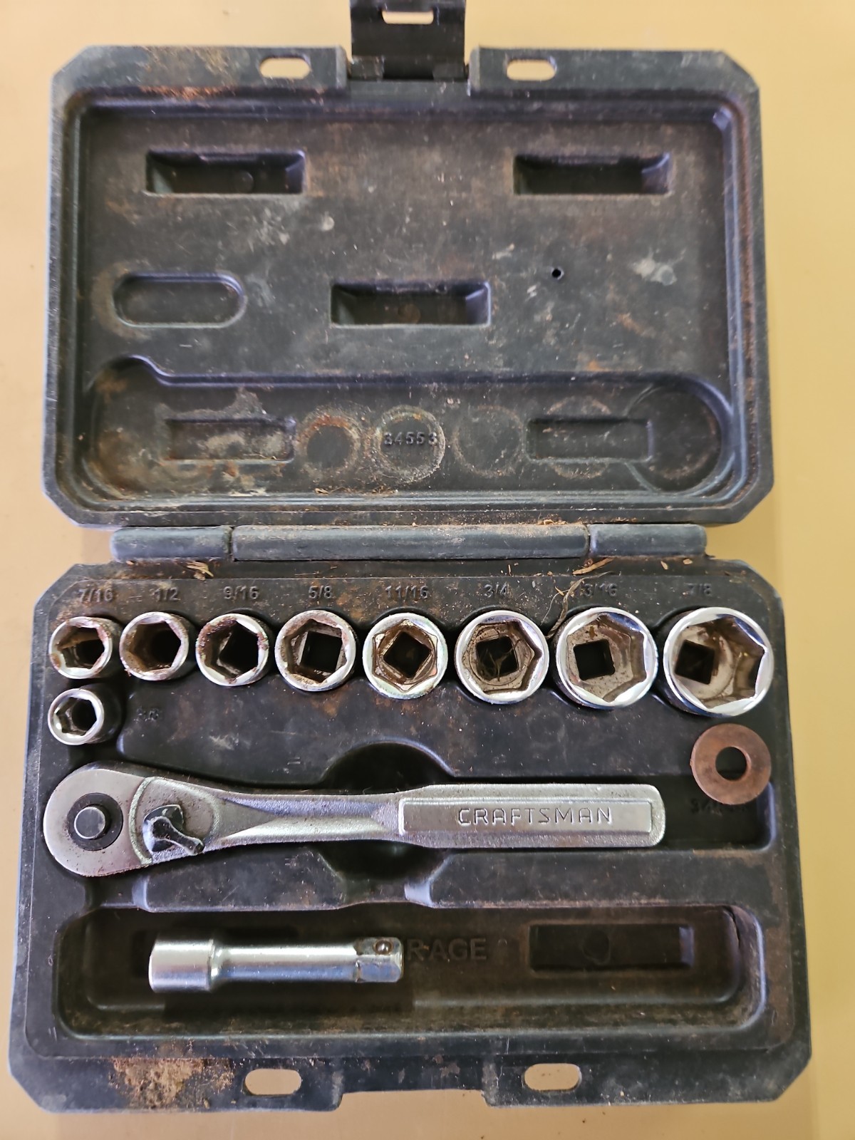 Craftsman 10 Piece Shallow Standard 3/8″ In Drive SAE 6 Point socket set