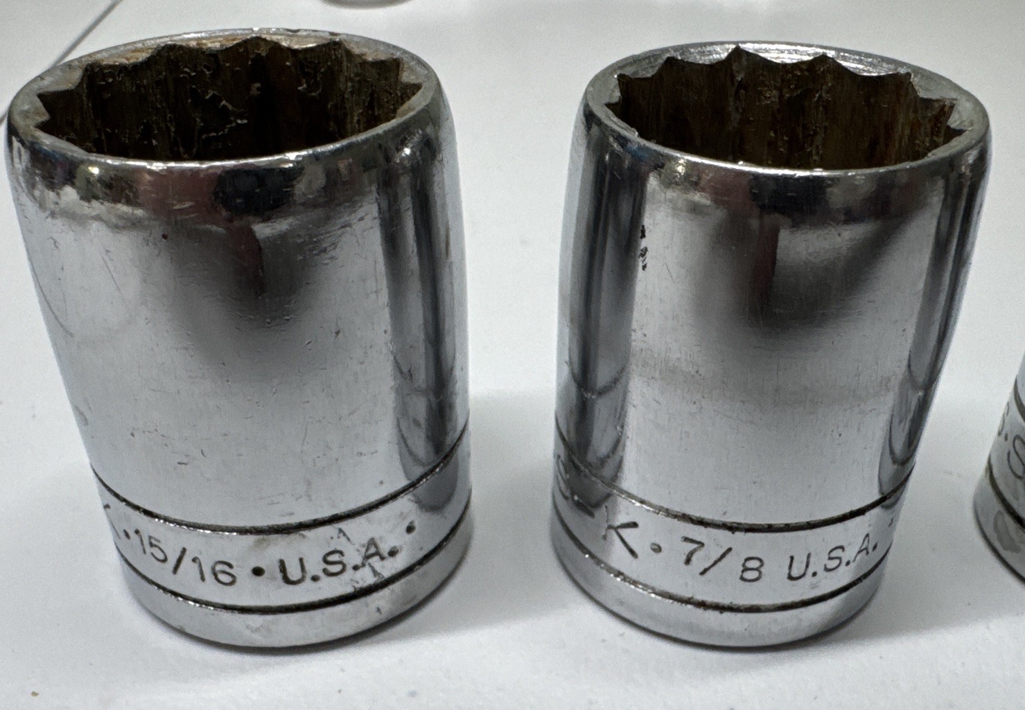 Lot Of 8 SK Asst Size Sockets 15/16, 7/8, 13/16, 11/16 To 7/16