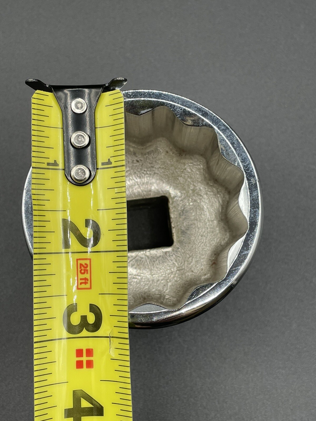 New 2-1/4″ Wrench Socket 3/4 Drive 12 Pt Urrea 5572 5120-00-199-7771